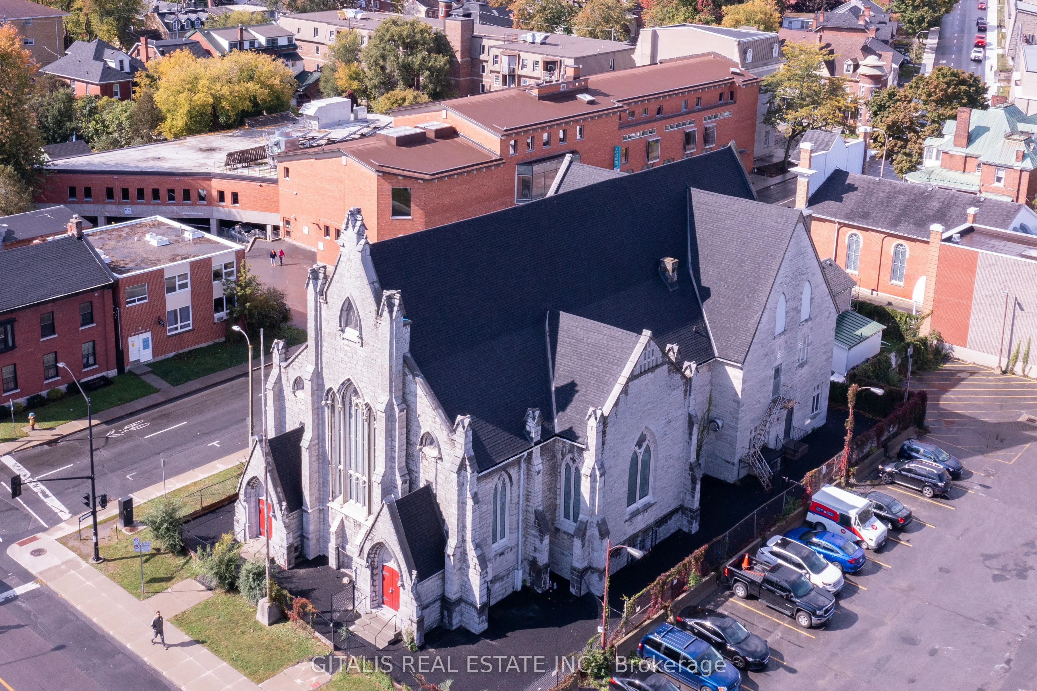 126 Wellington Street