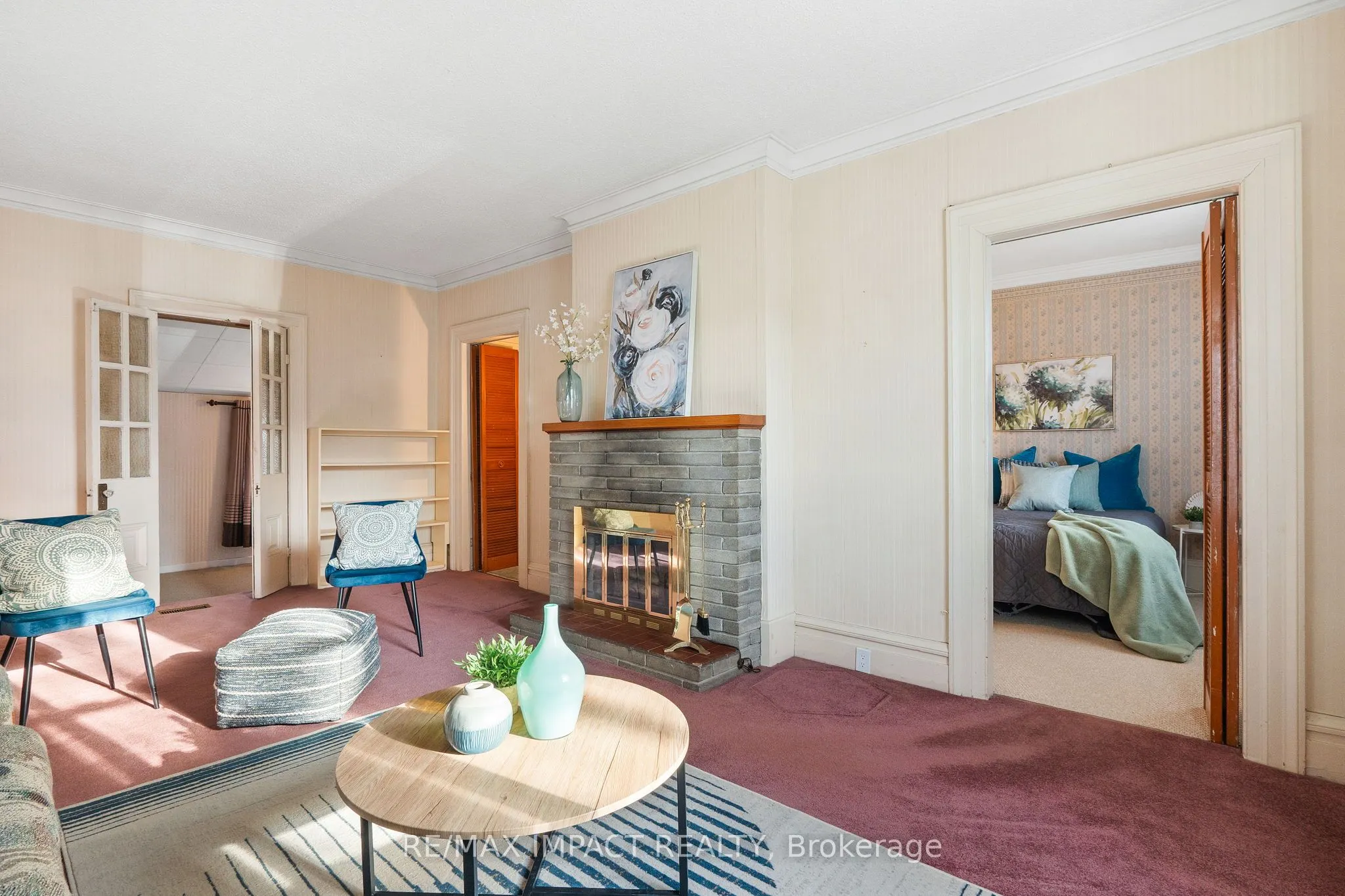 18 Spencer Street W