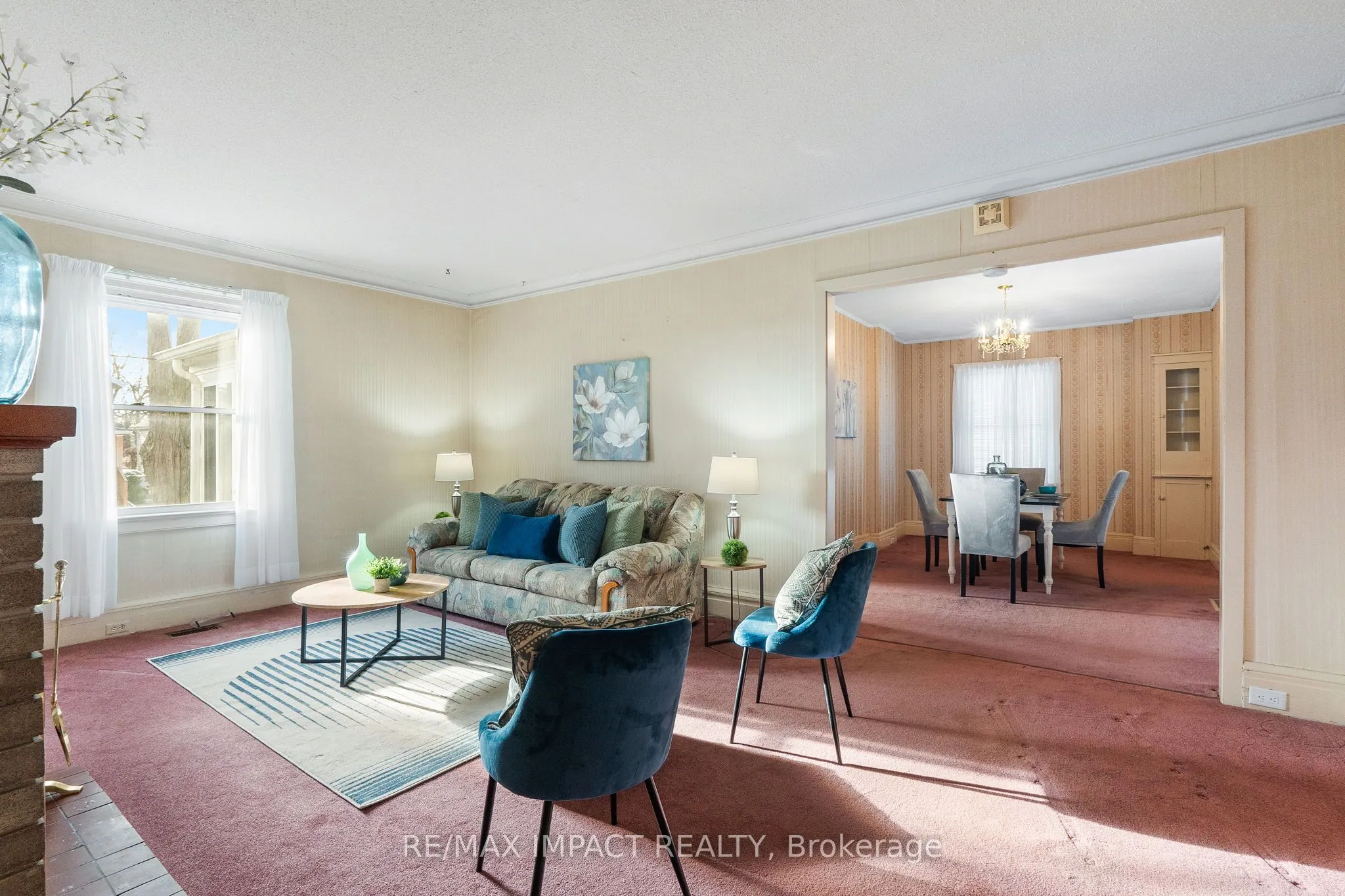 18 Spencer Street W