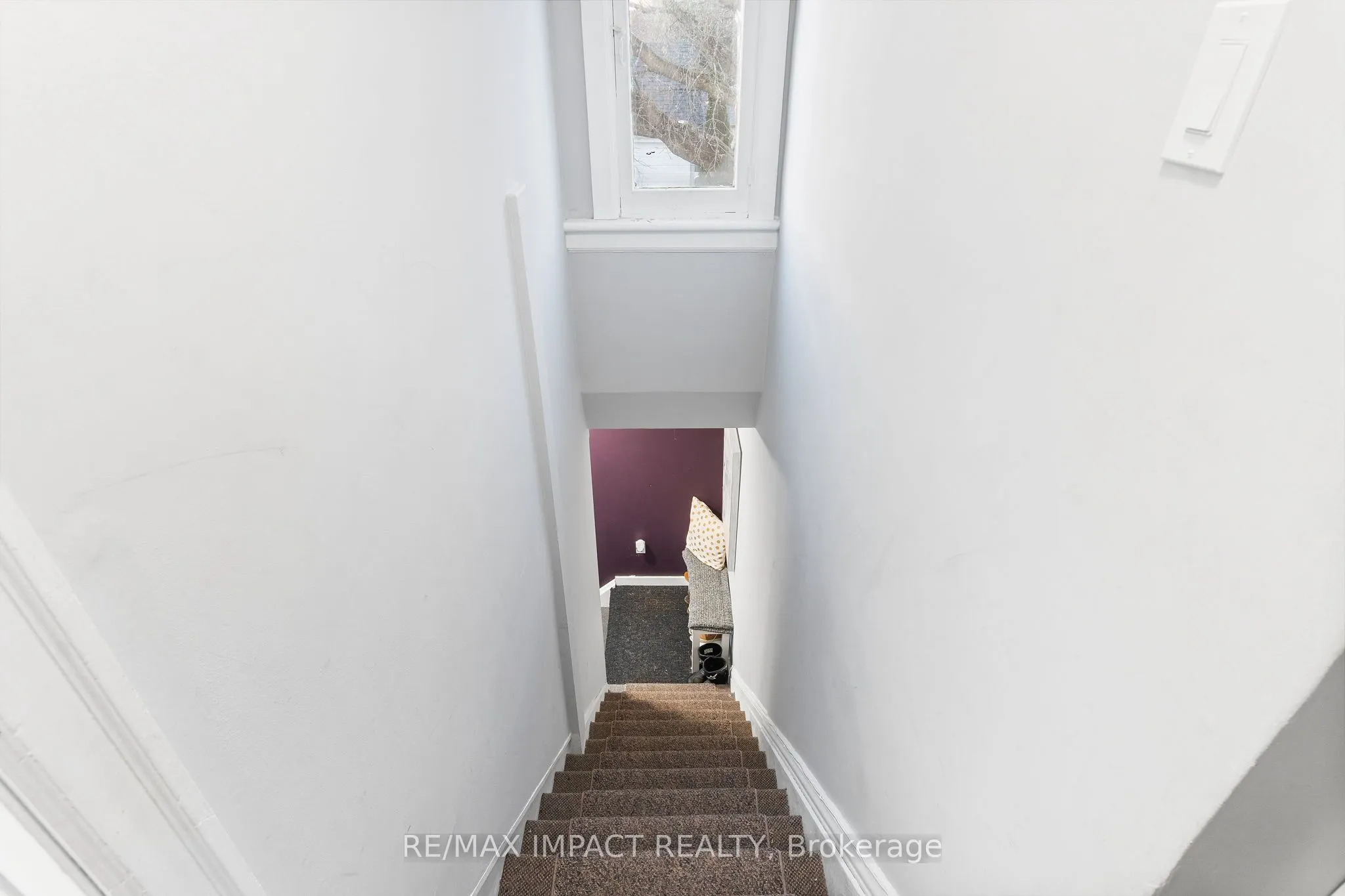 18 Spencer Street W
