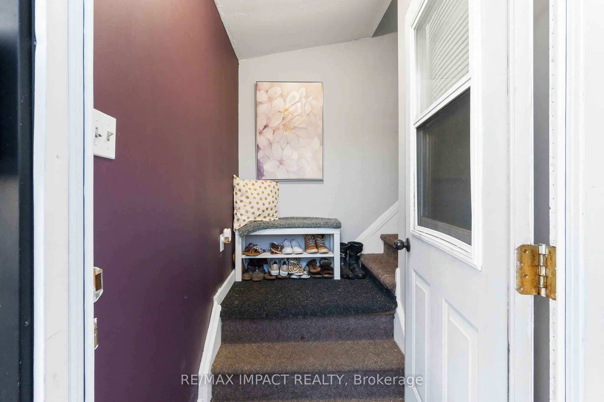 18 Spencer Street W
