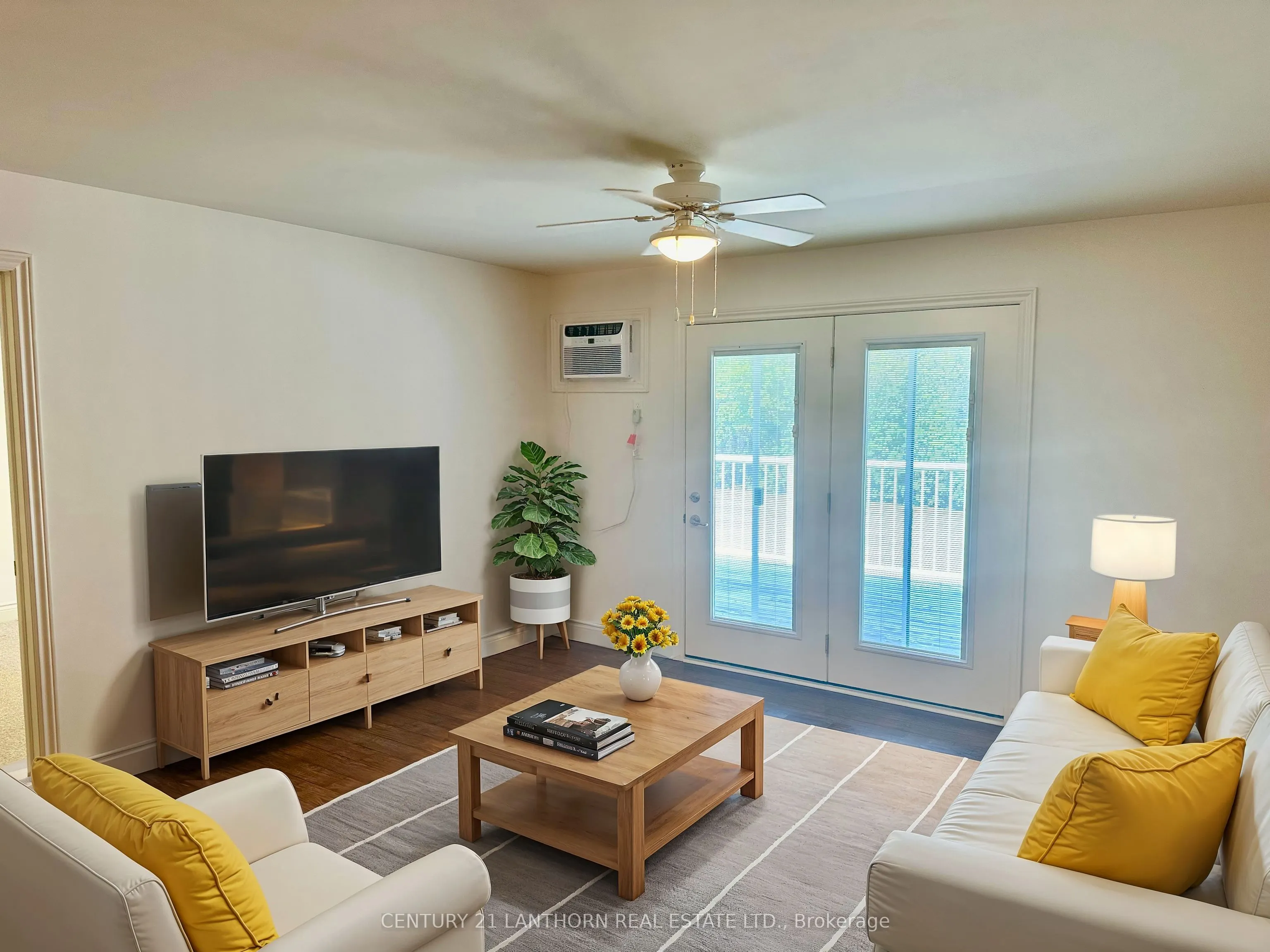 494 Metcalf Street, #3