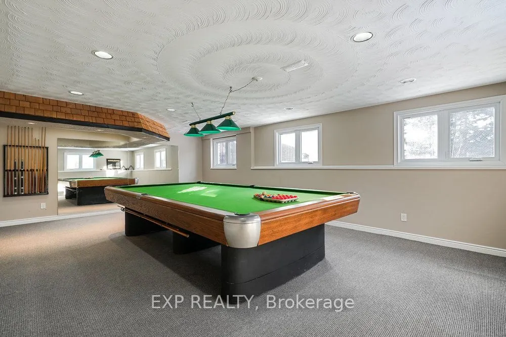 2658 Guyatt Road