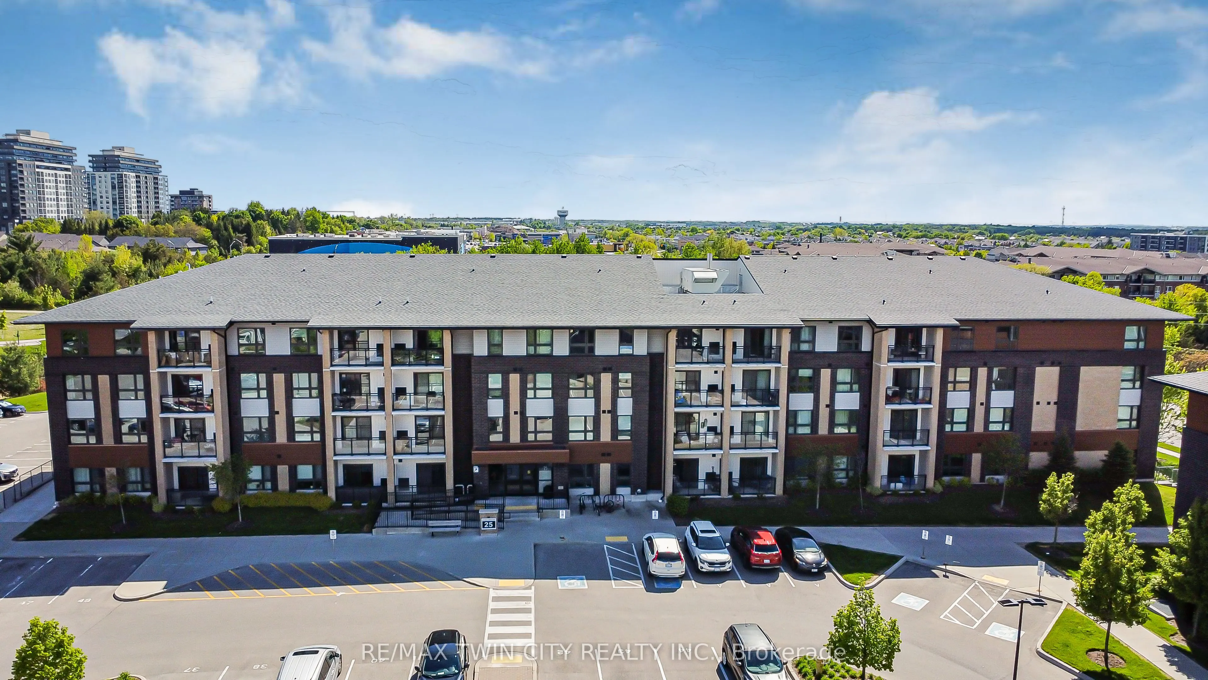 25 Kay Crescent, #403