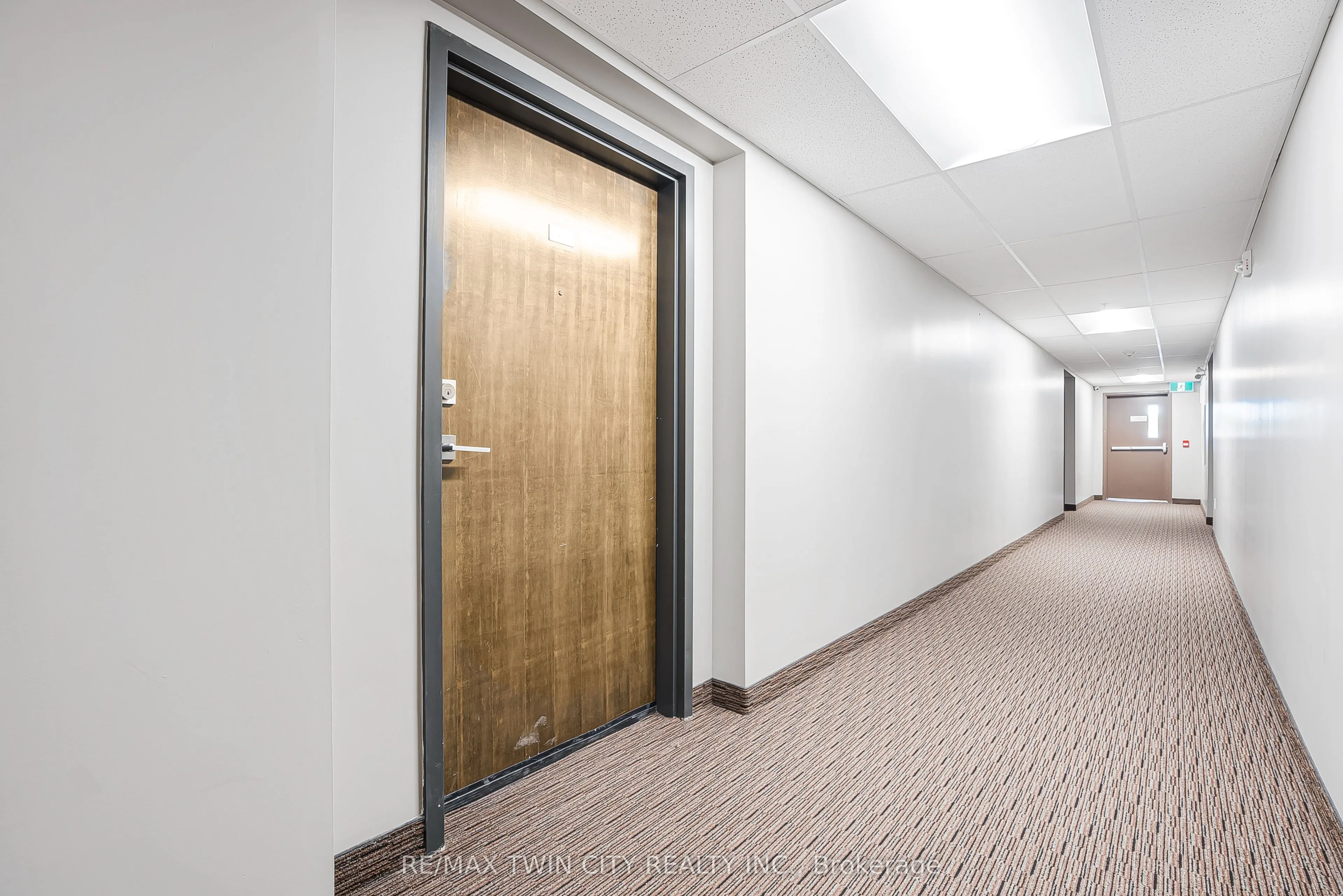 25 Kay Crescent, #403