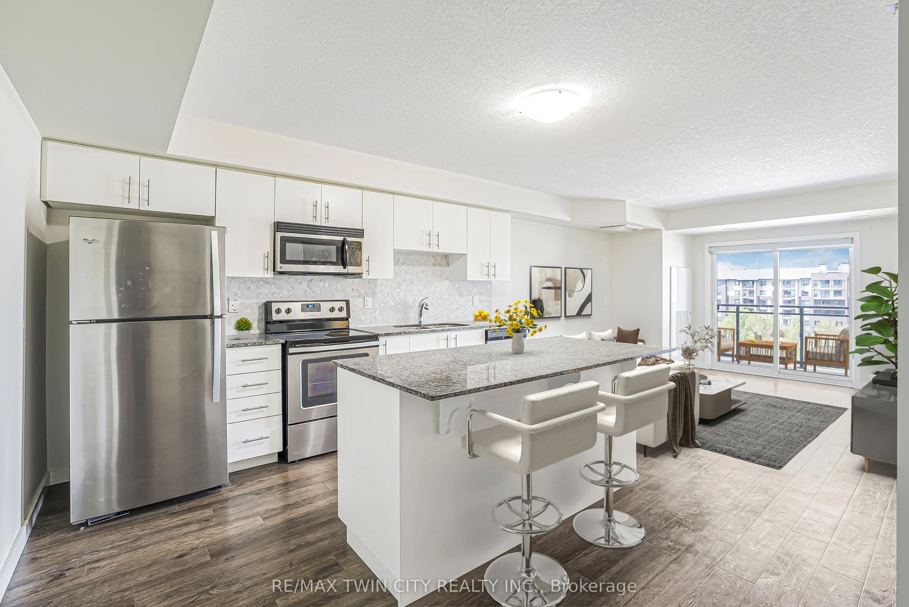 25 Kay Crescent, #403
