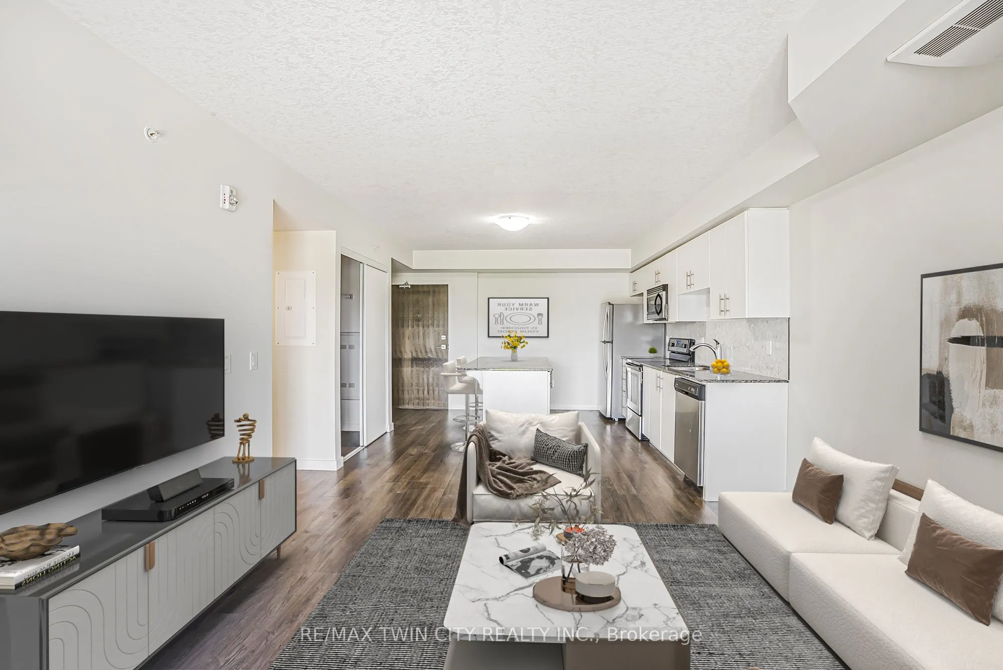 25 Kay Crescent, #403