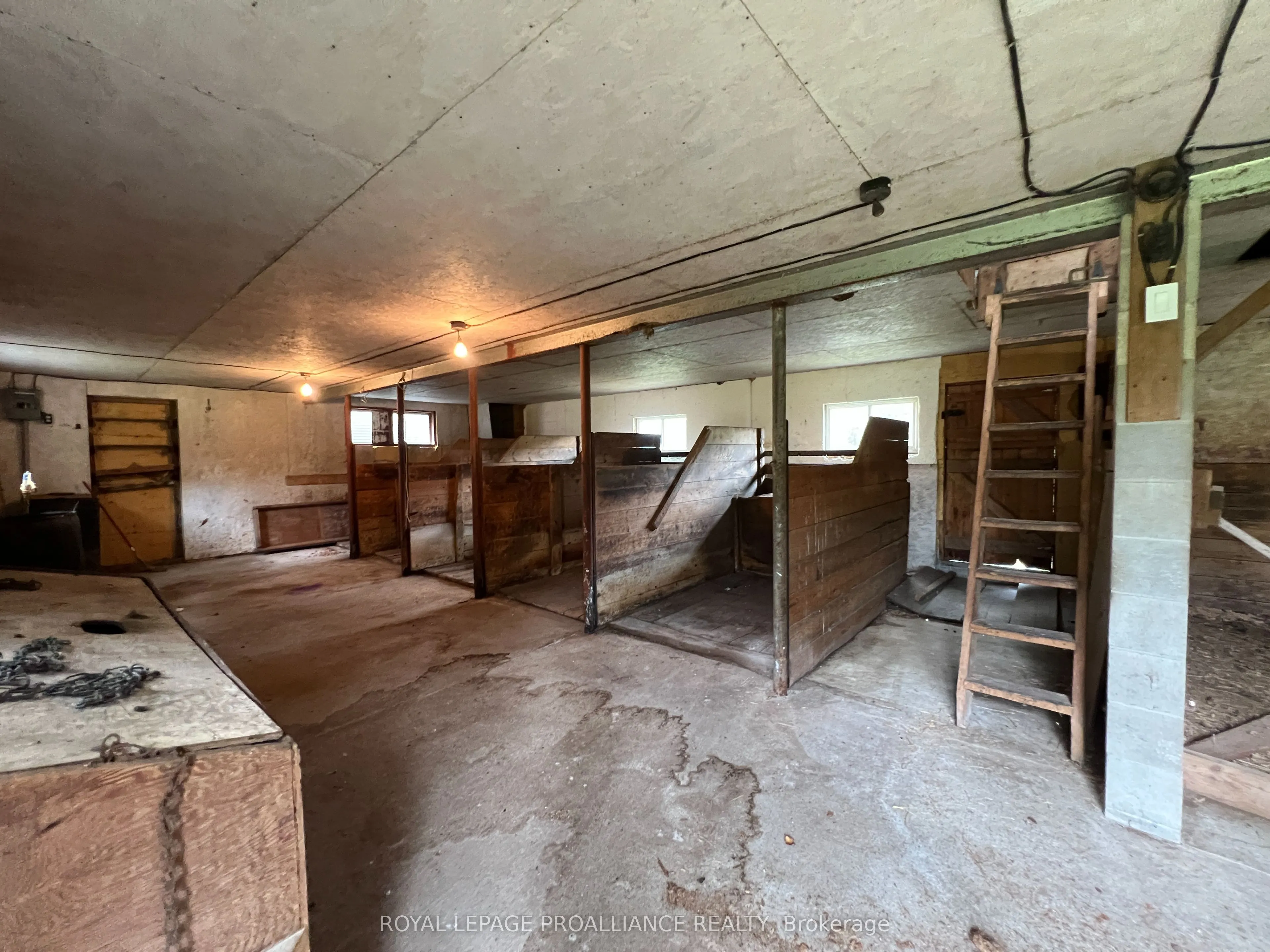 4563 County Road 9