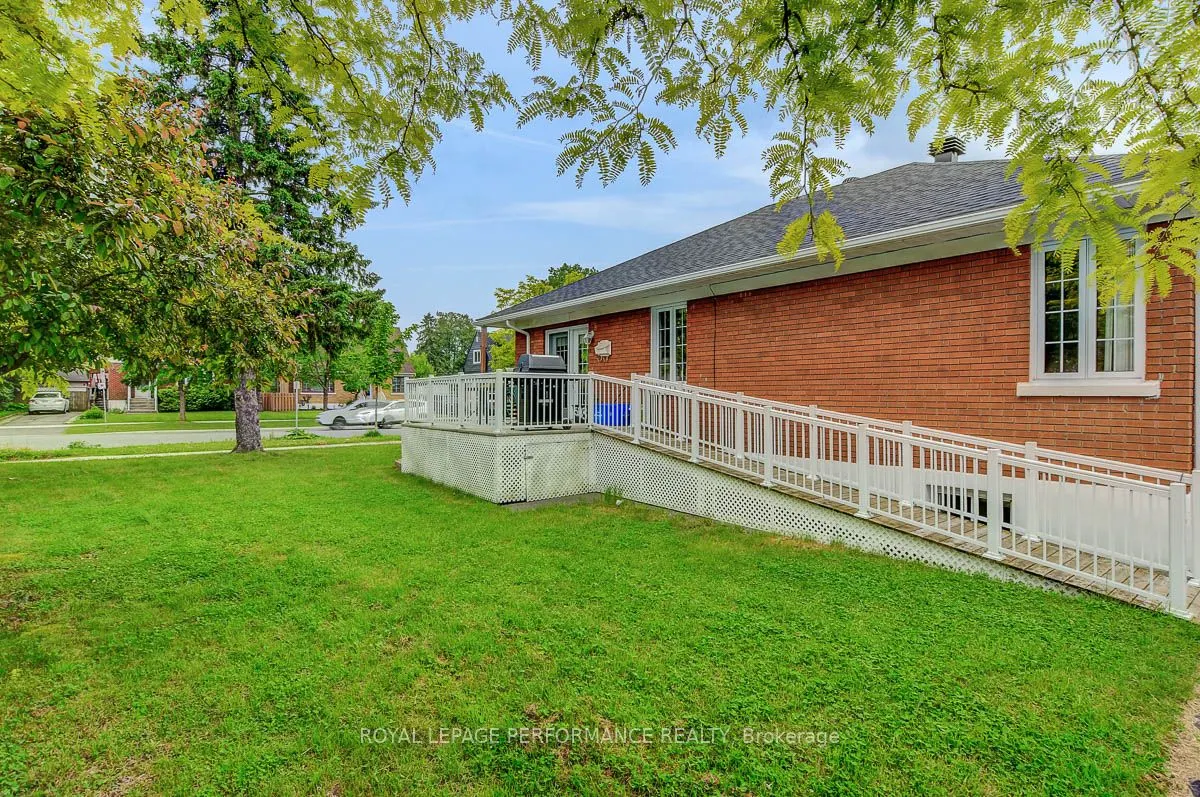 583 Donald Street