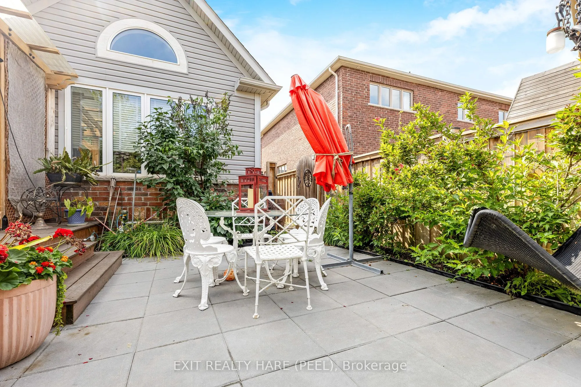 17 Anderson Avenue