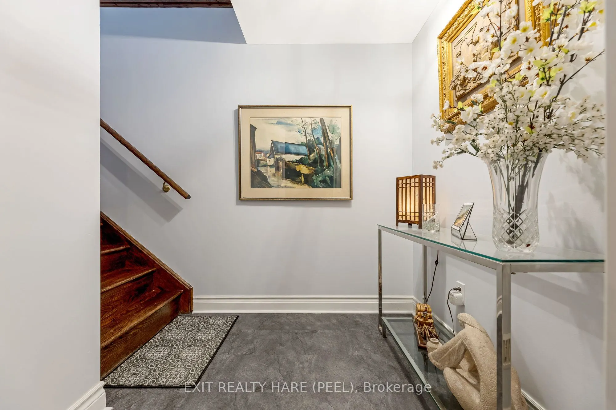 17 Anderson Avenue