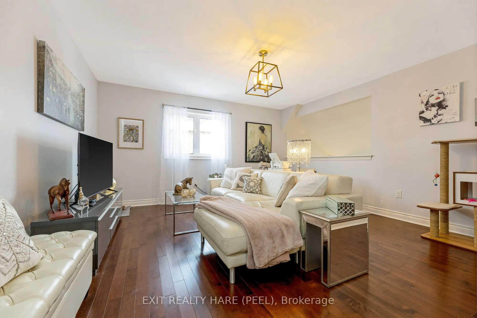 17 Anderson Avenue
