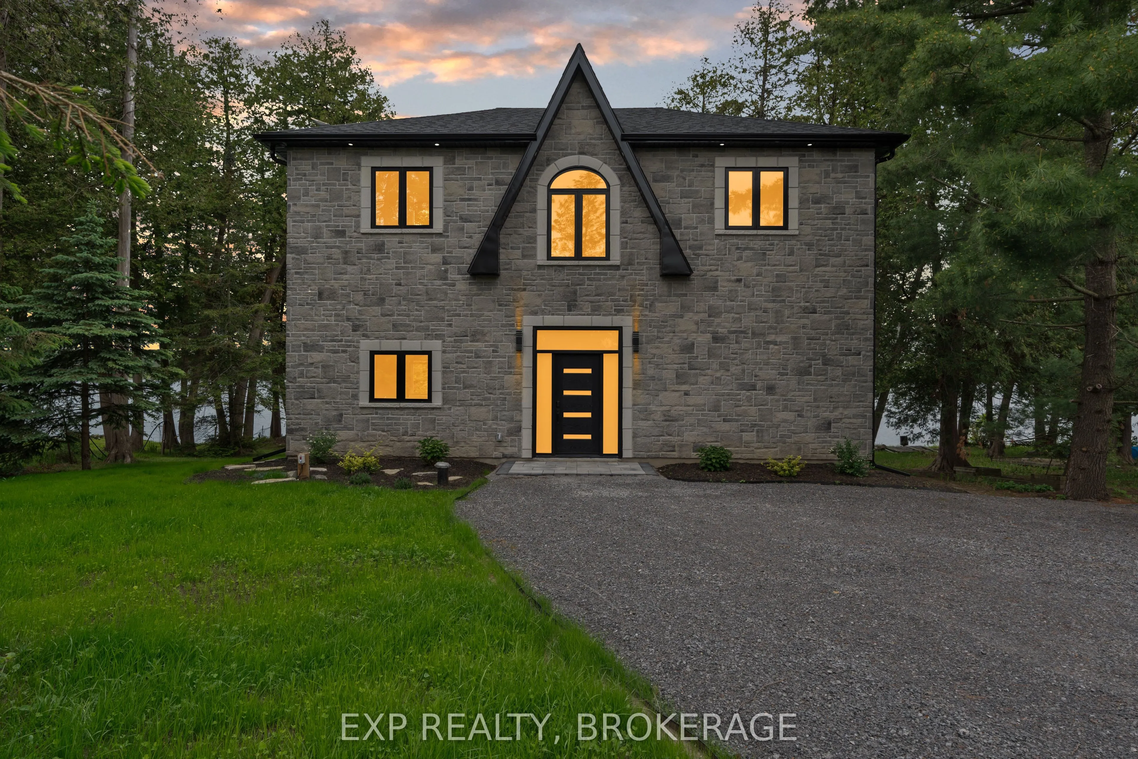 121B VARTY LAKE Road