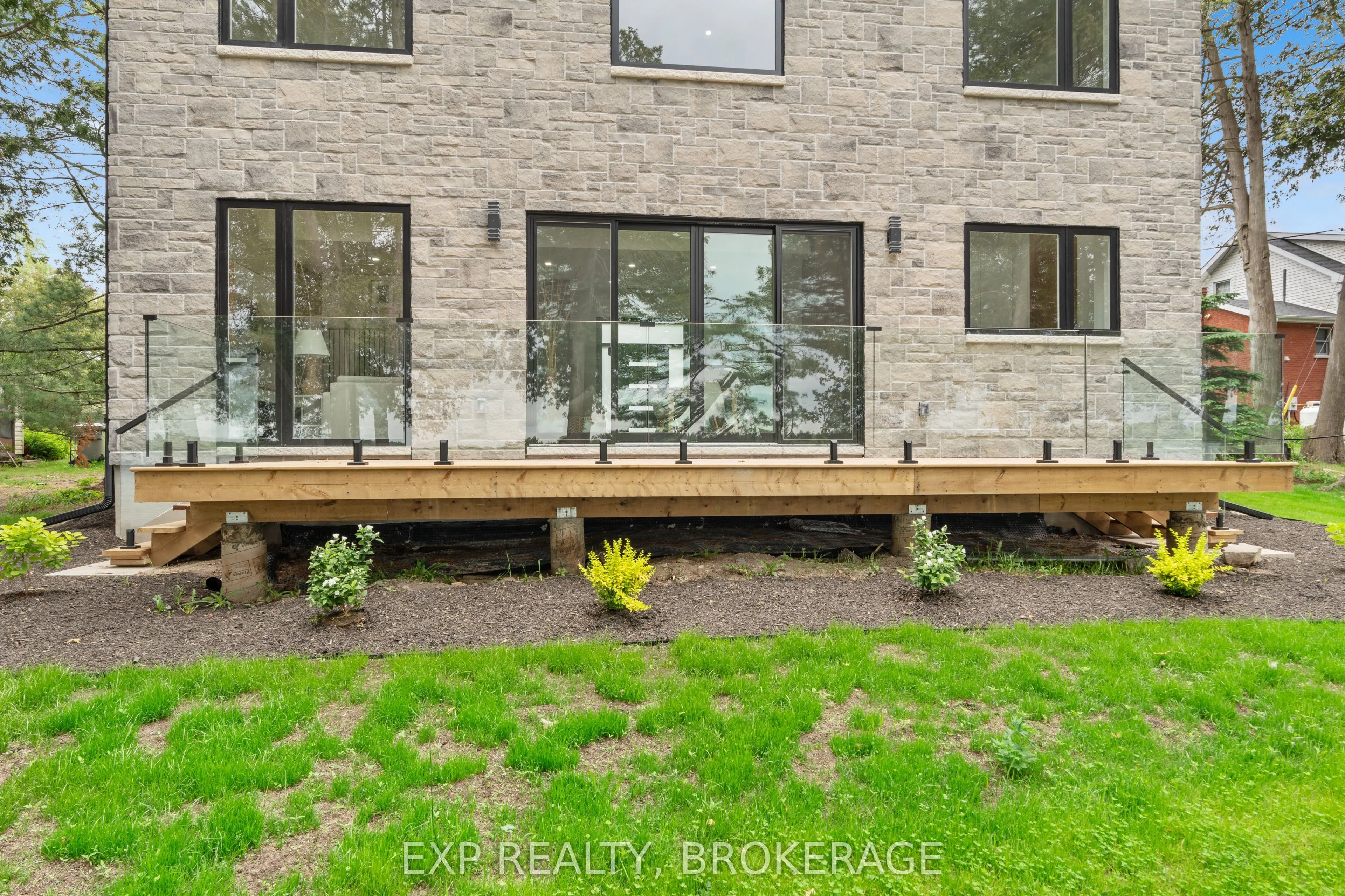 121B VARTY LAKE Road