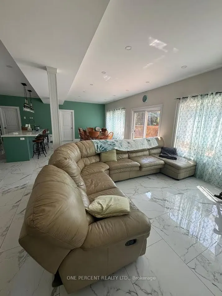1013 Goodlife Lane