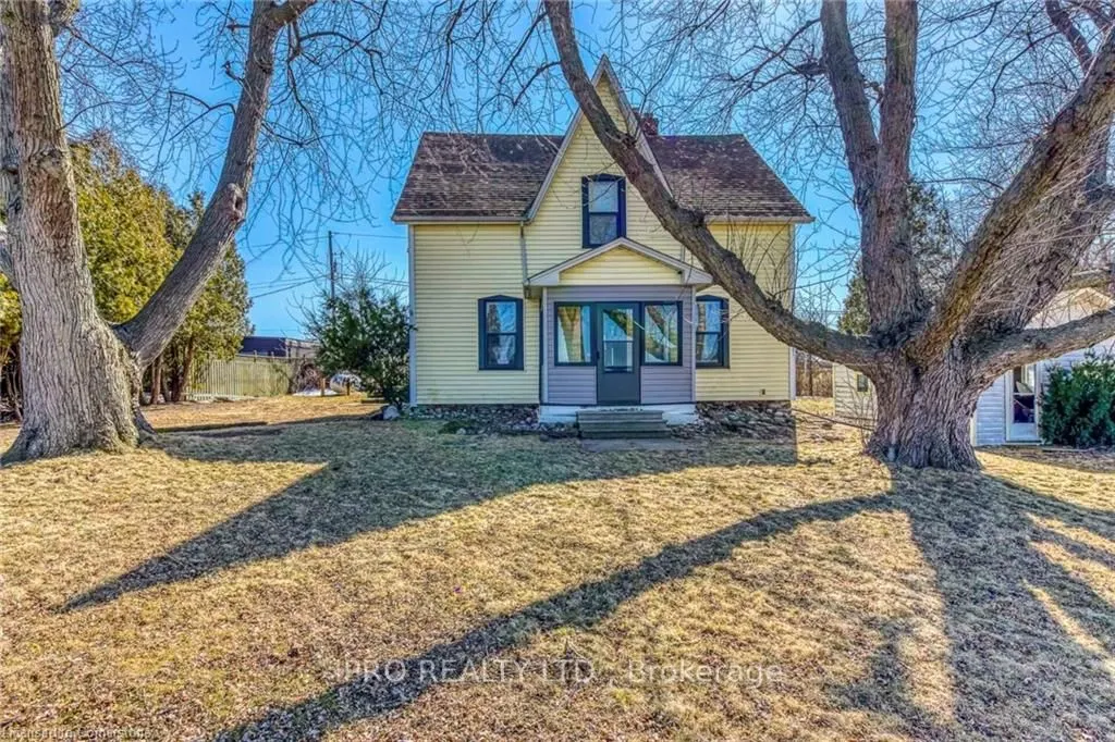 3590 Lakeshore Road