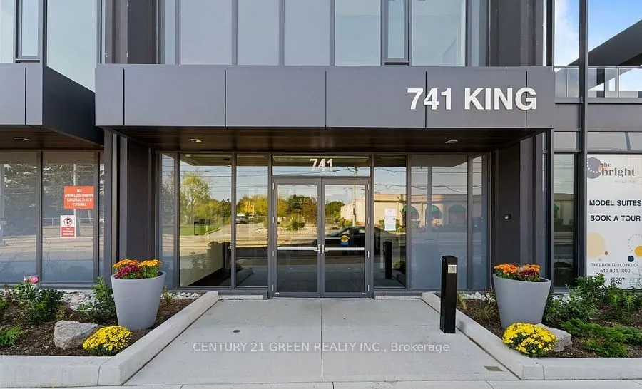 741 King Street W, #1605
