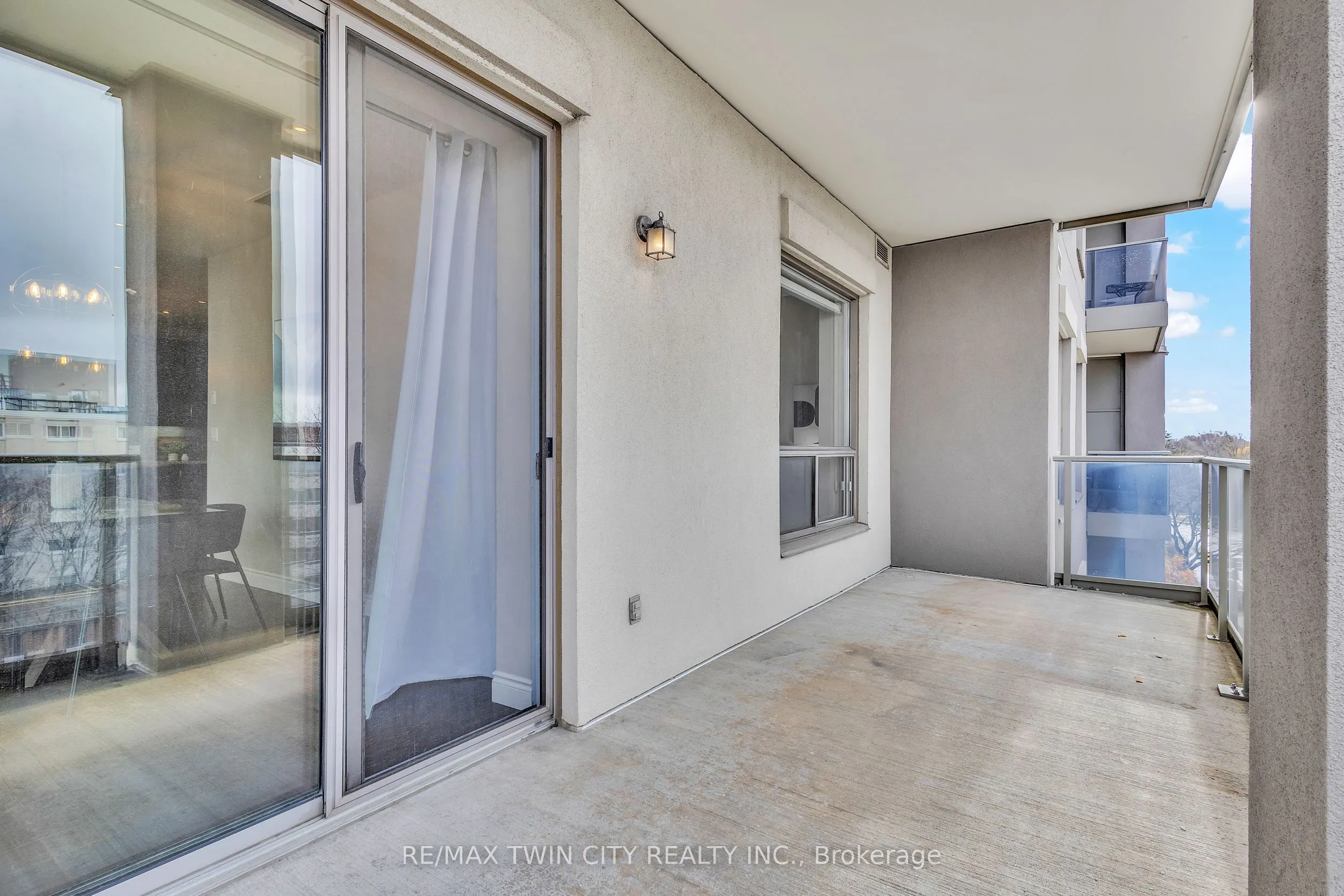 223 Erb Street W, #502