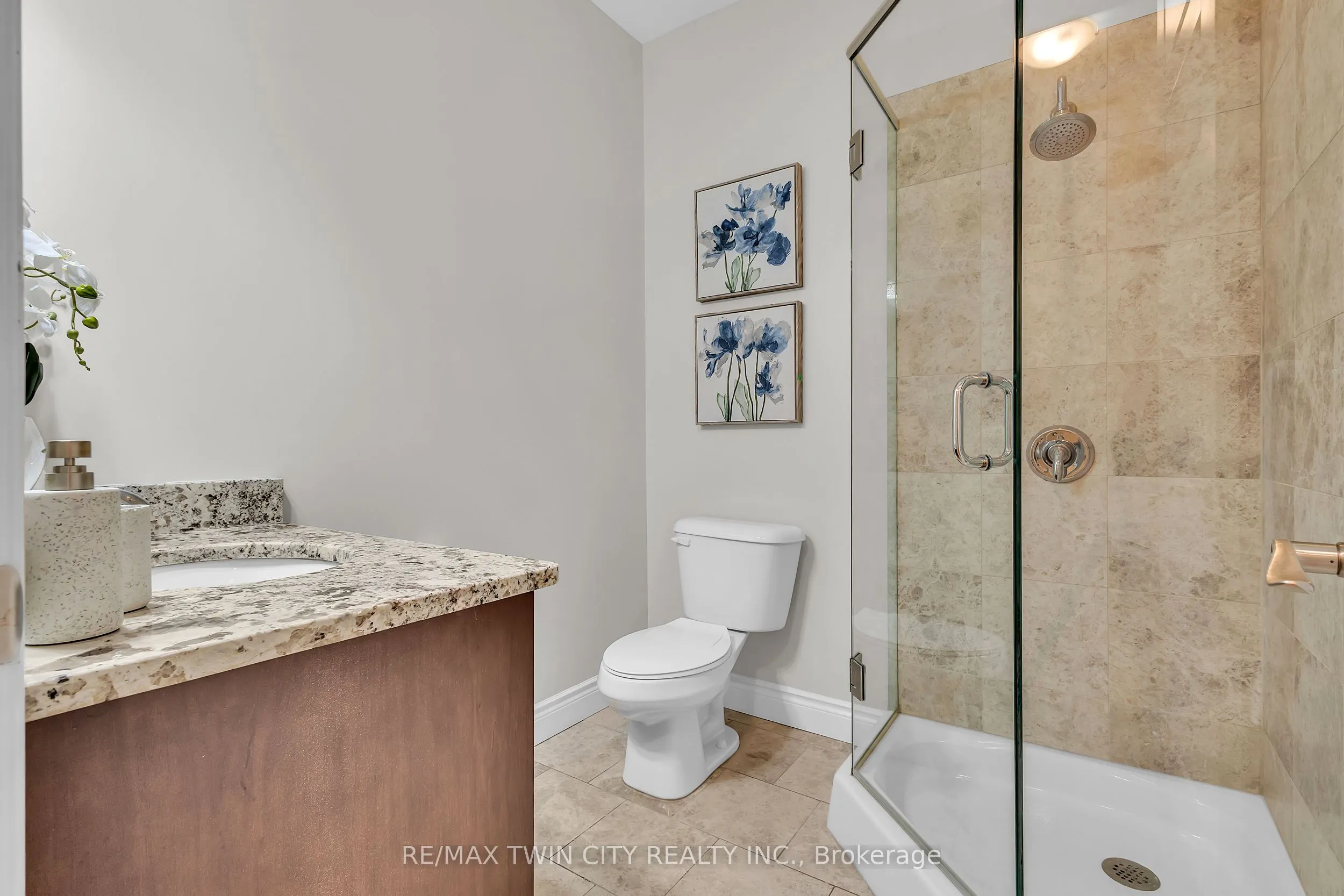 223 Erb Street W, #502