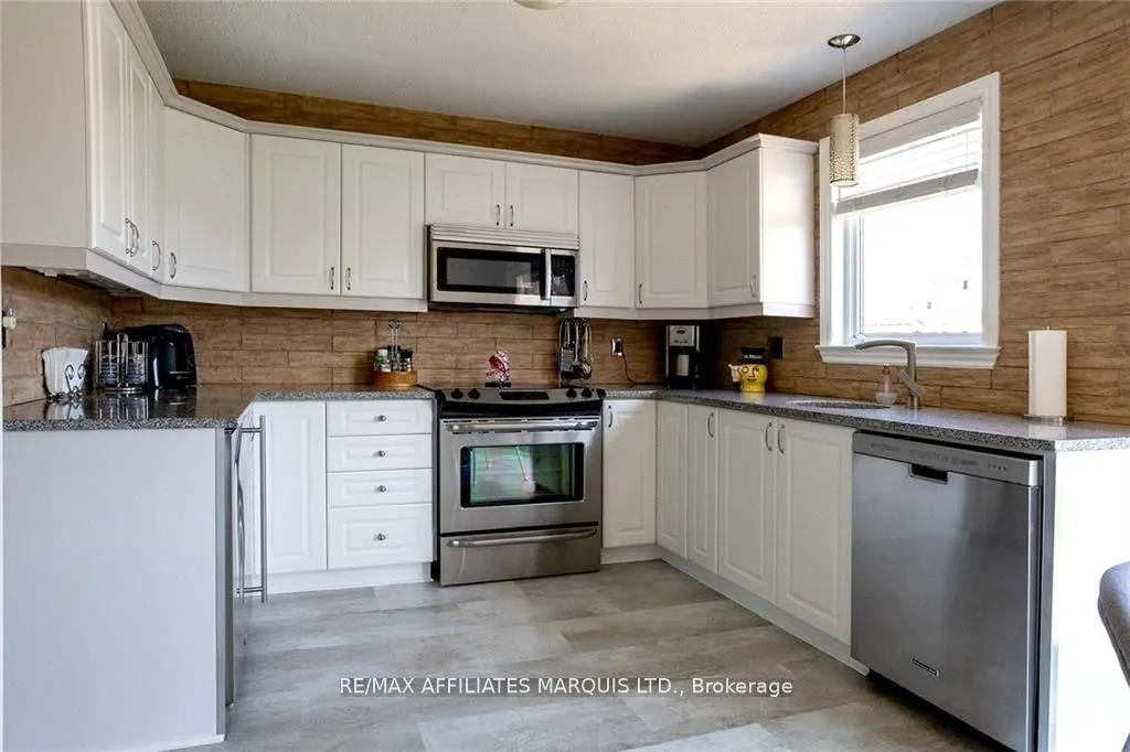 5520 Bridlewood Court