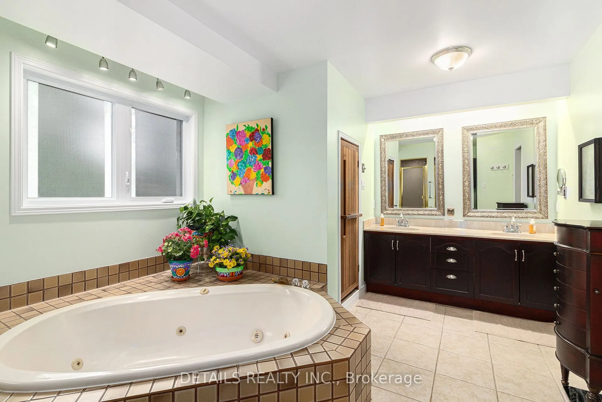 3 Wintergreen Drive