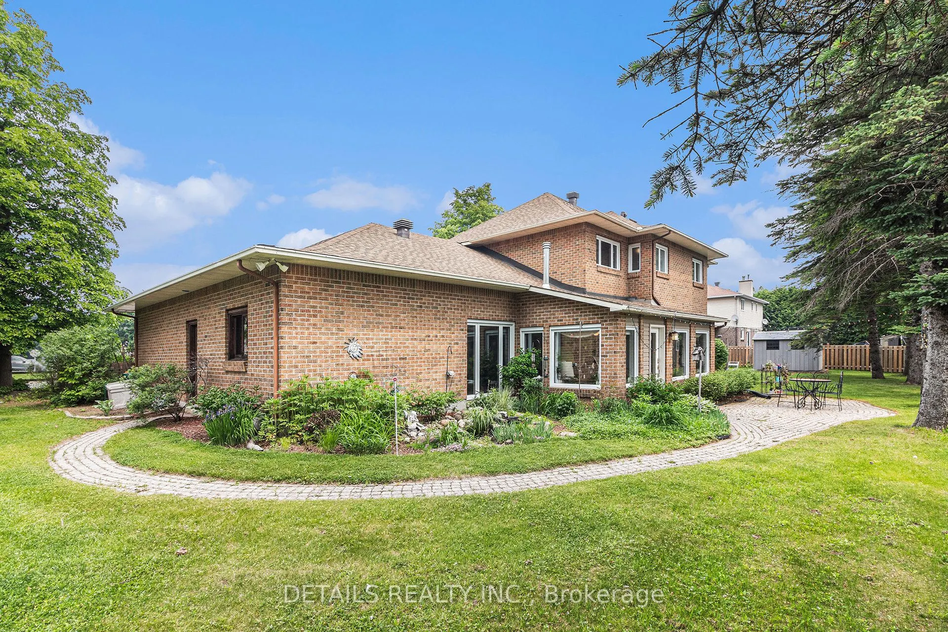 3 Wintergreen Drive