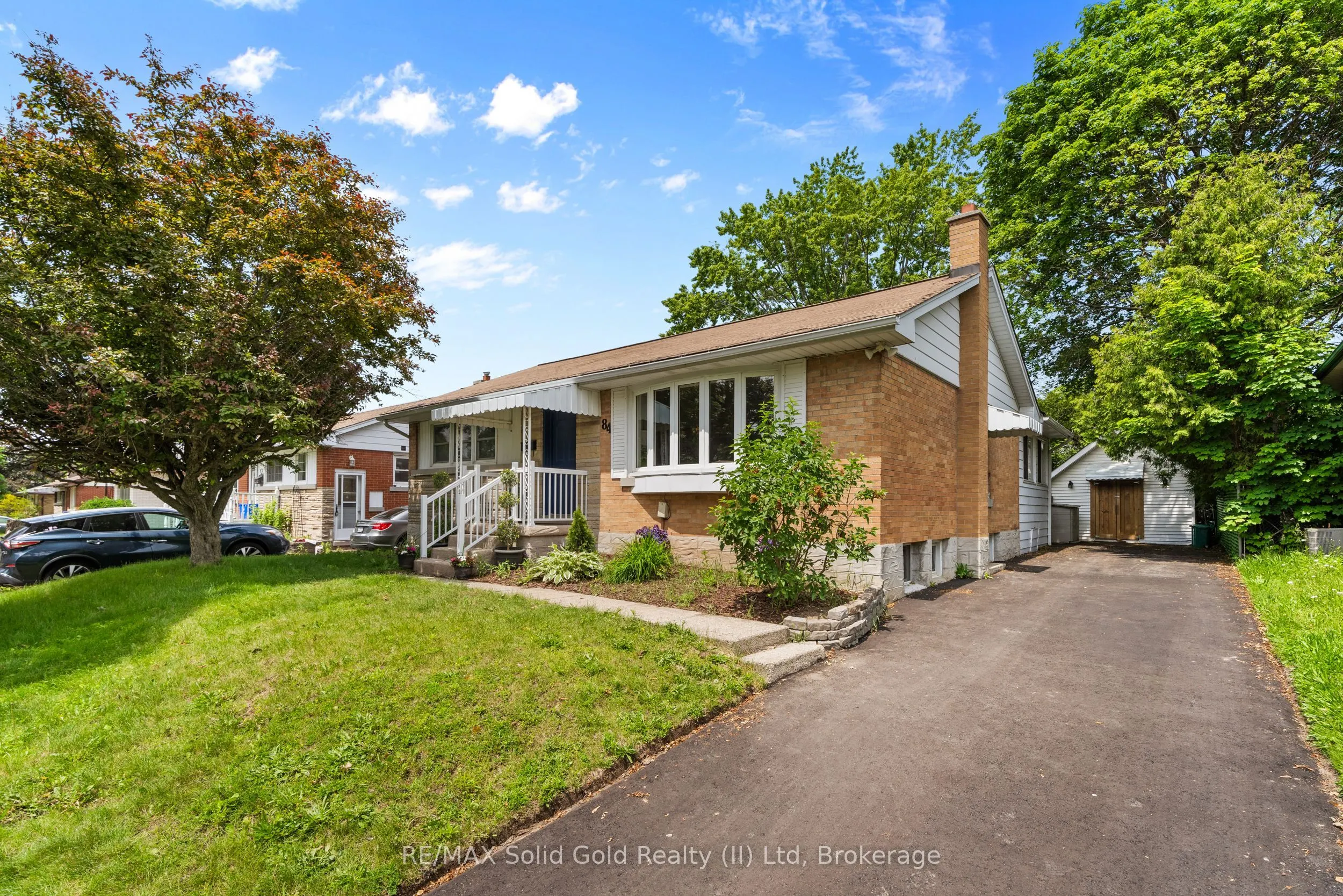 84 Elgin Crescent