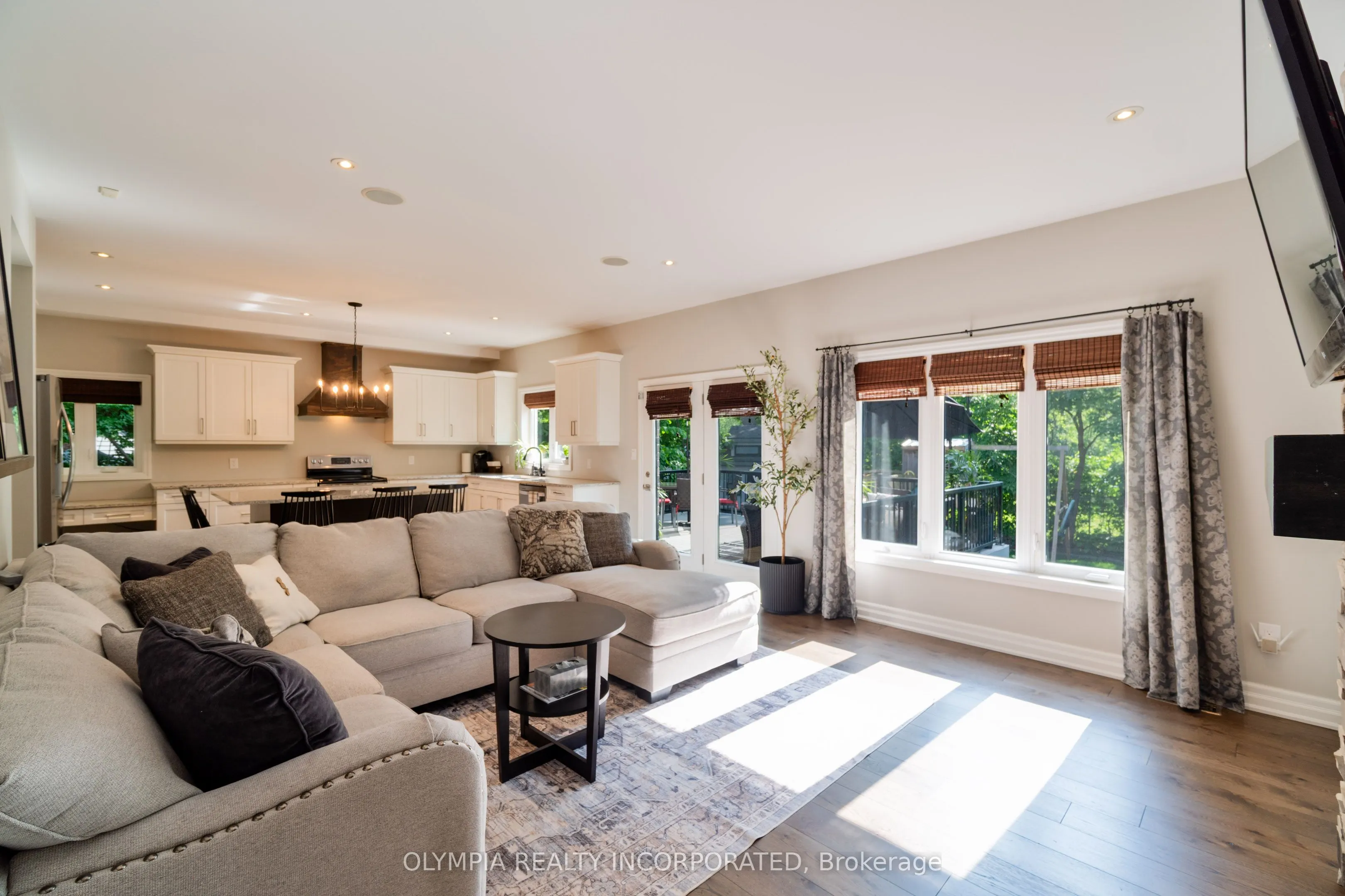 6149 Cuviello Court