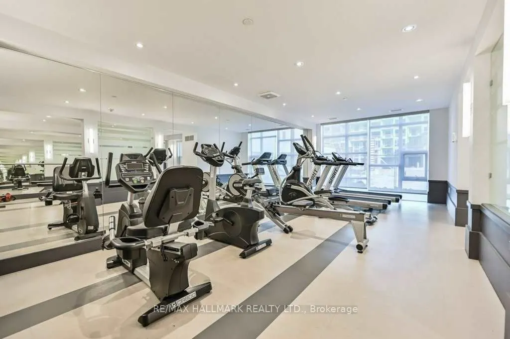 10 Concord Place, #409