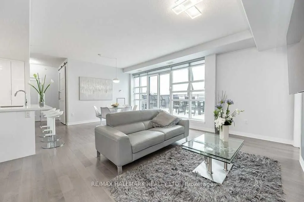 10 Concord Place, #409
