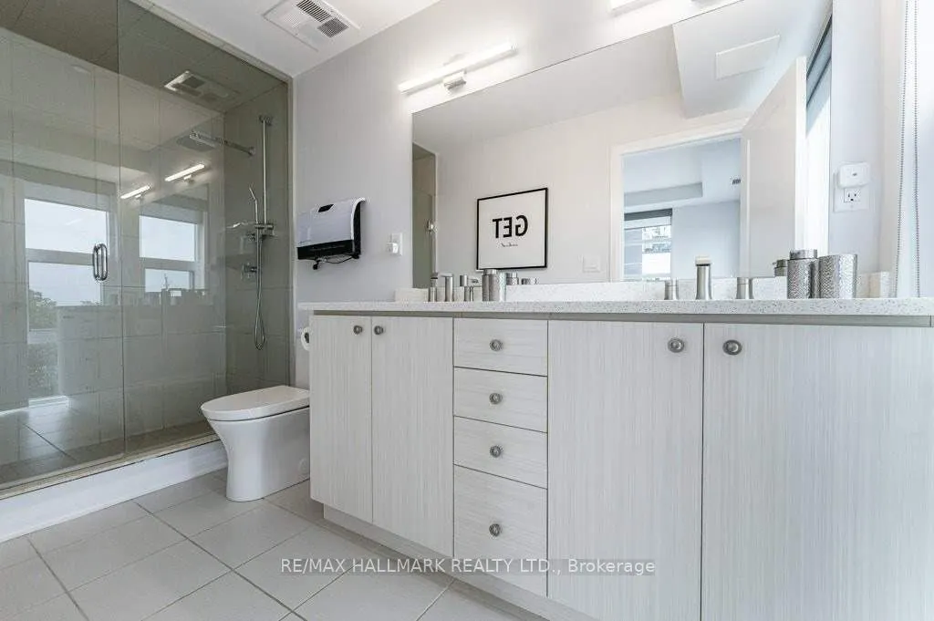10 Concord Place, #409
