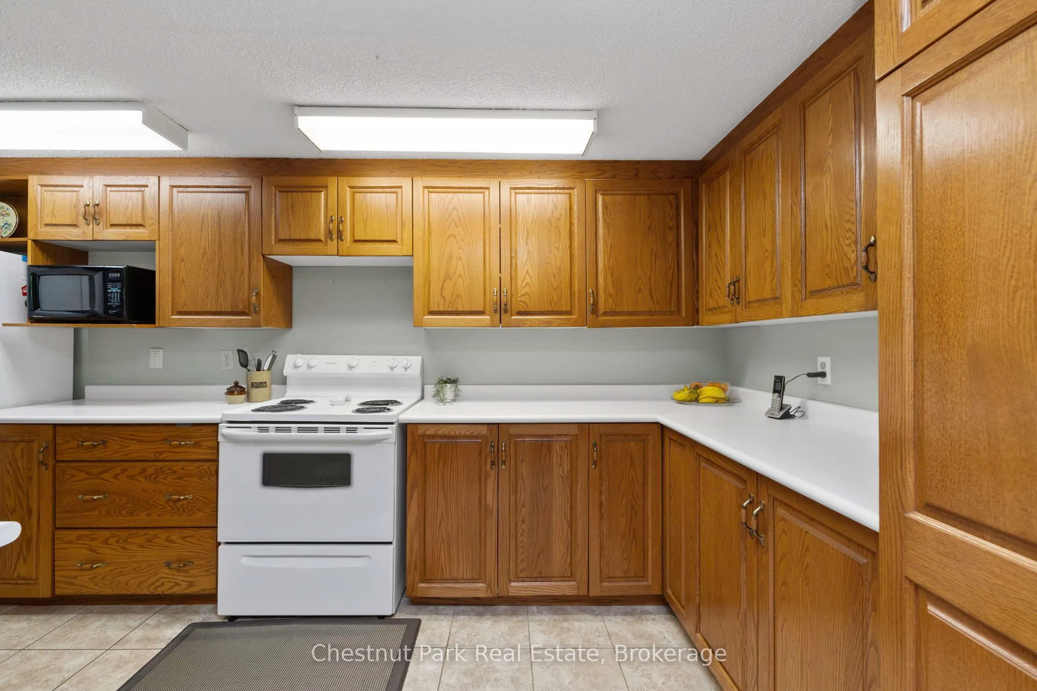 3711 Brunel Road