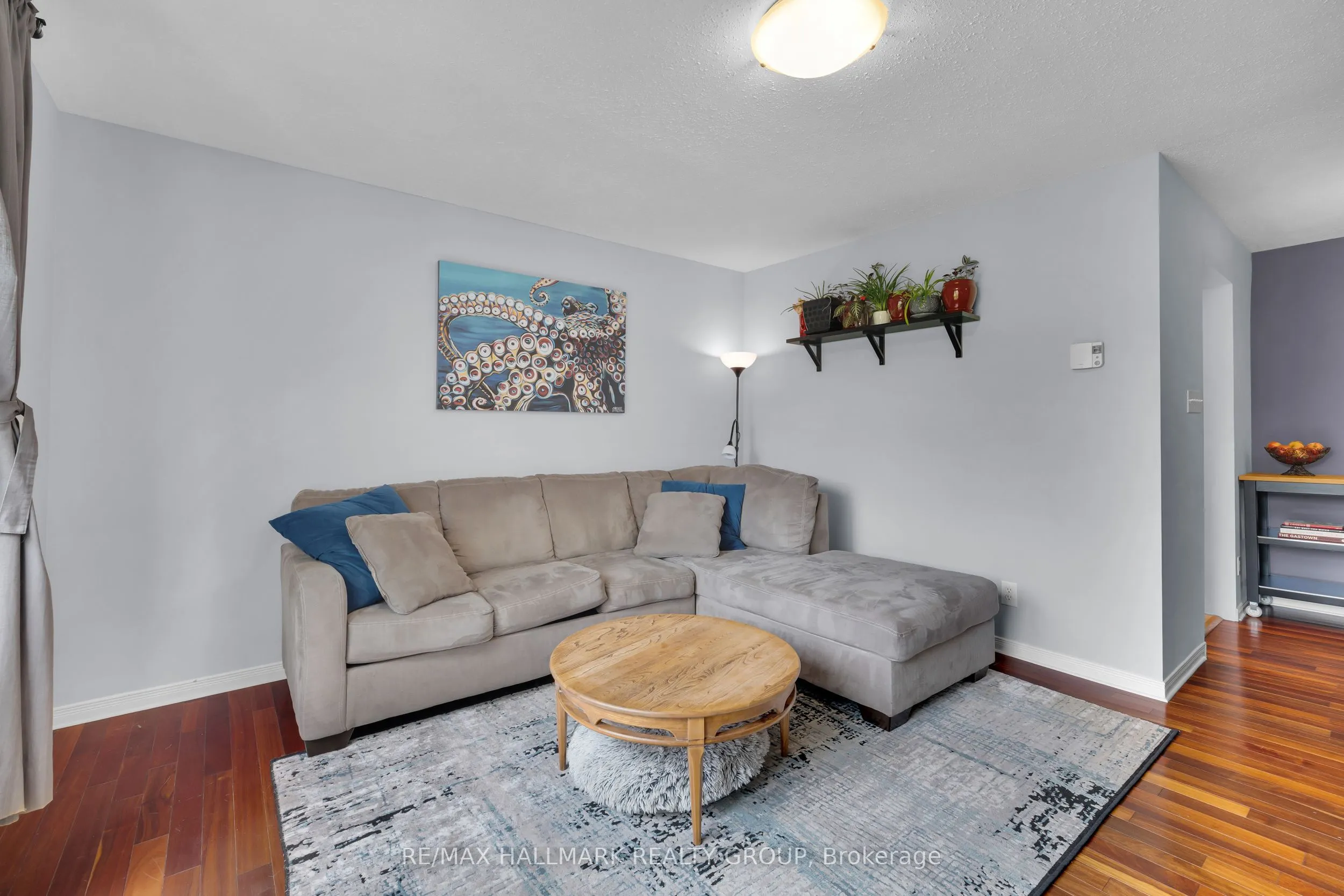 14 Woodvale Green #B