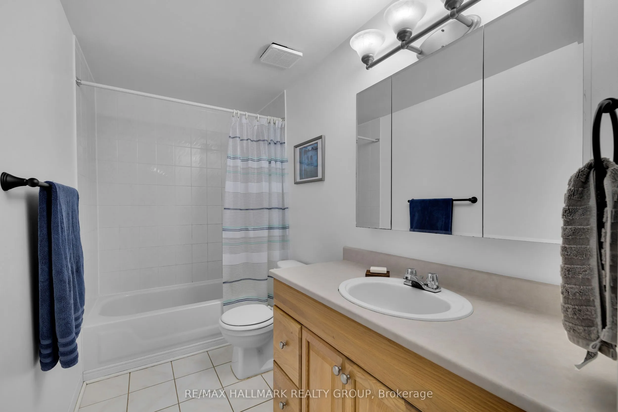 14 Woodvale Green #B