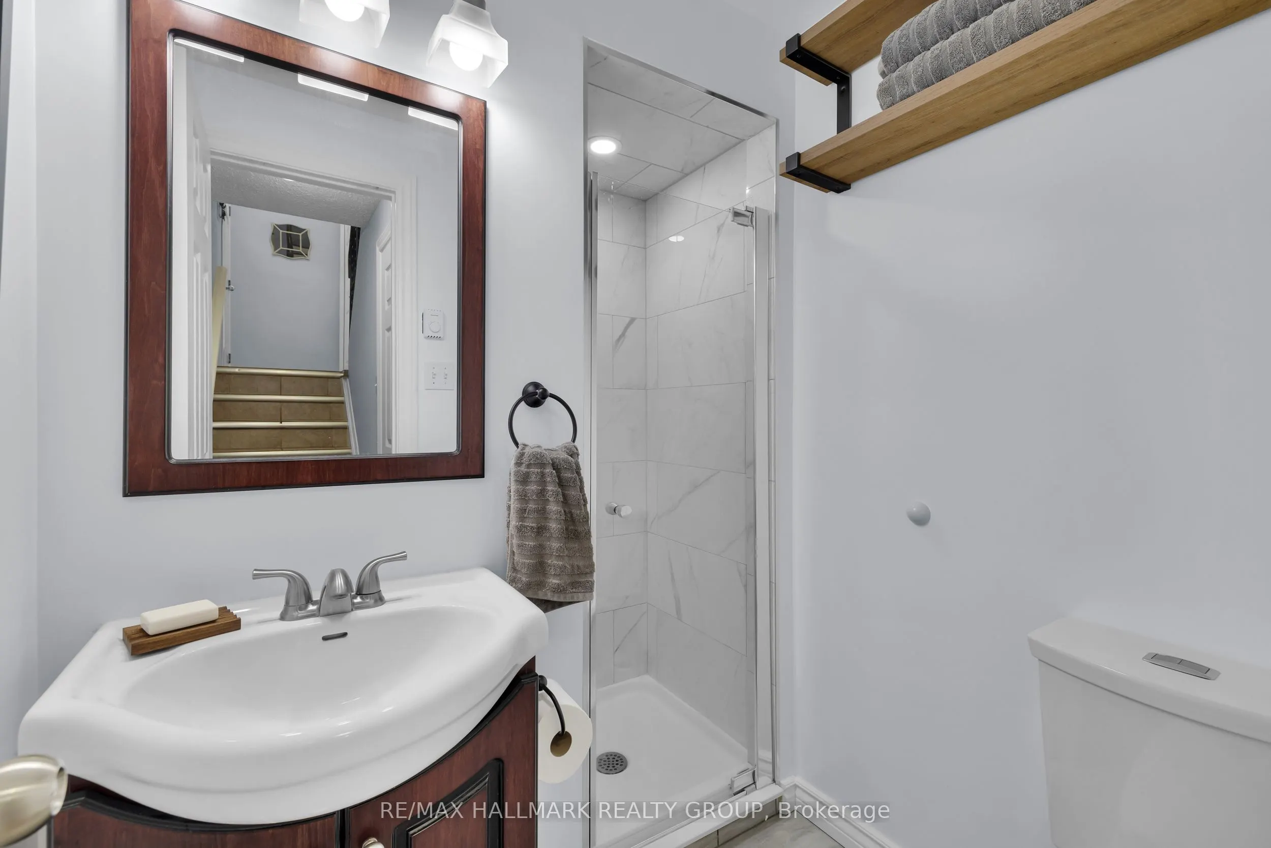 14 Woodvale Green #B