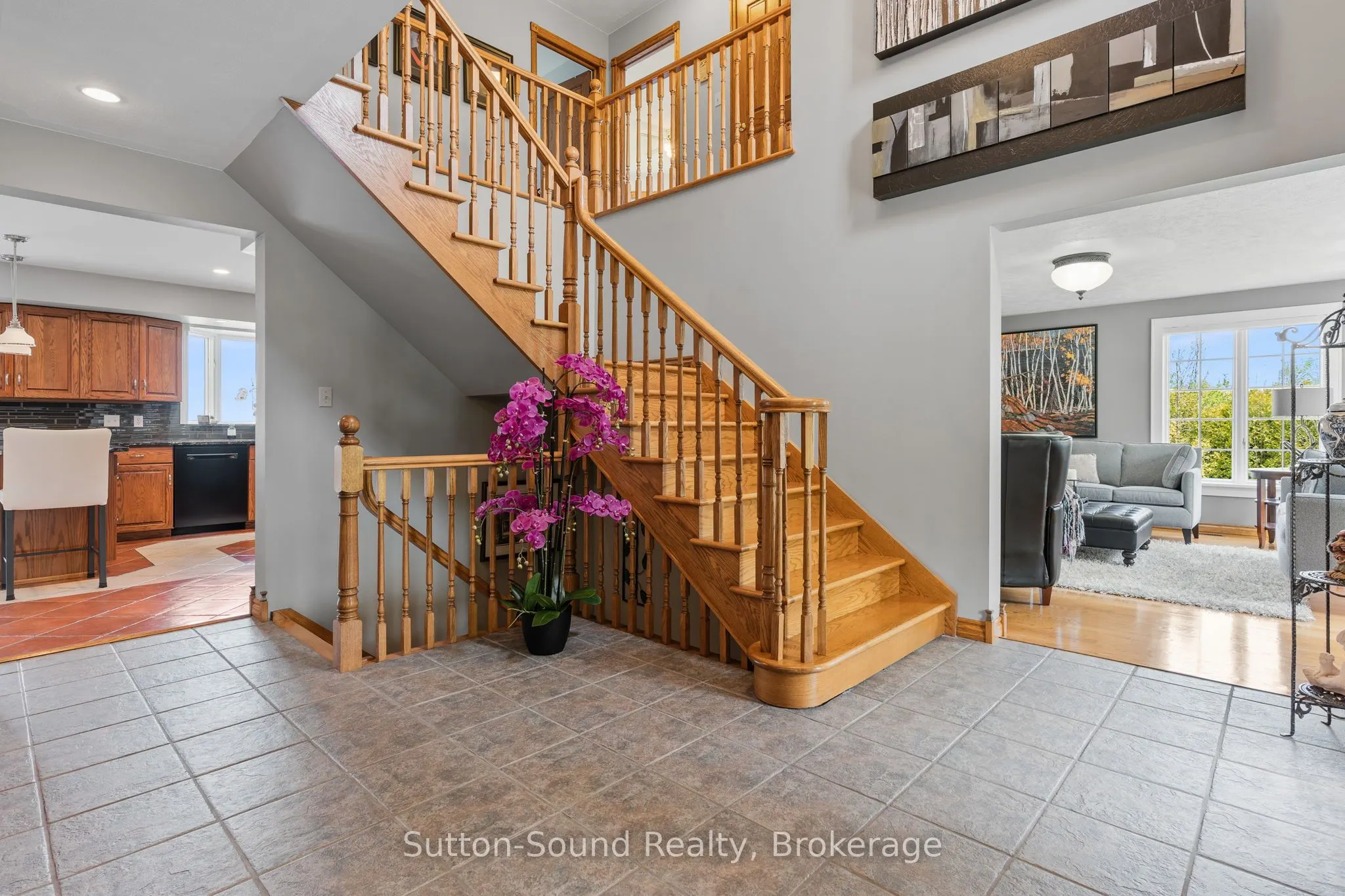 502121 Grey 1 Road