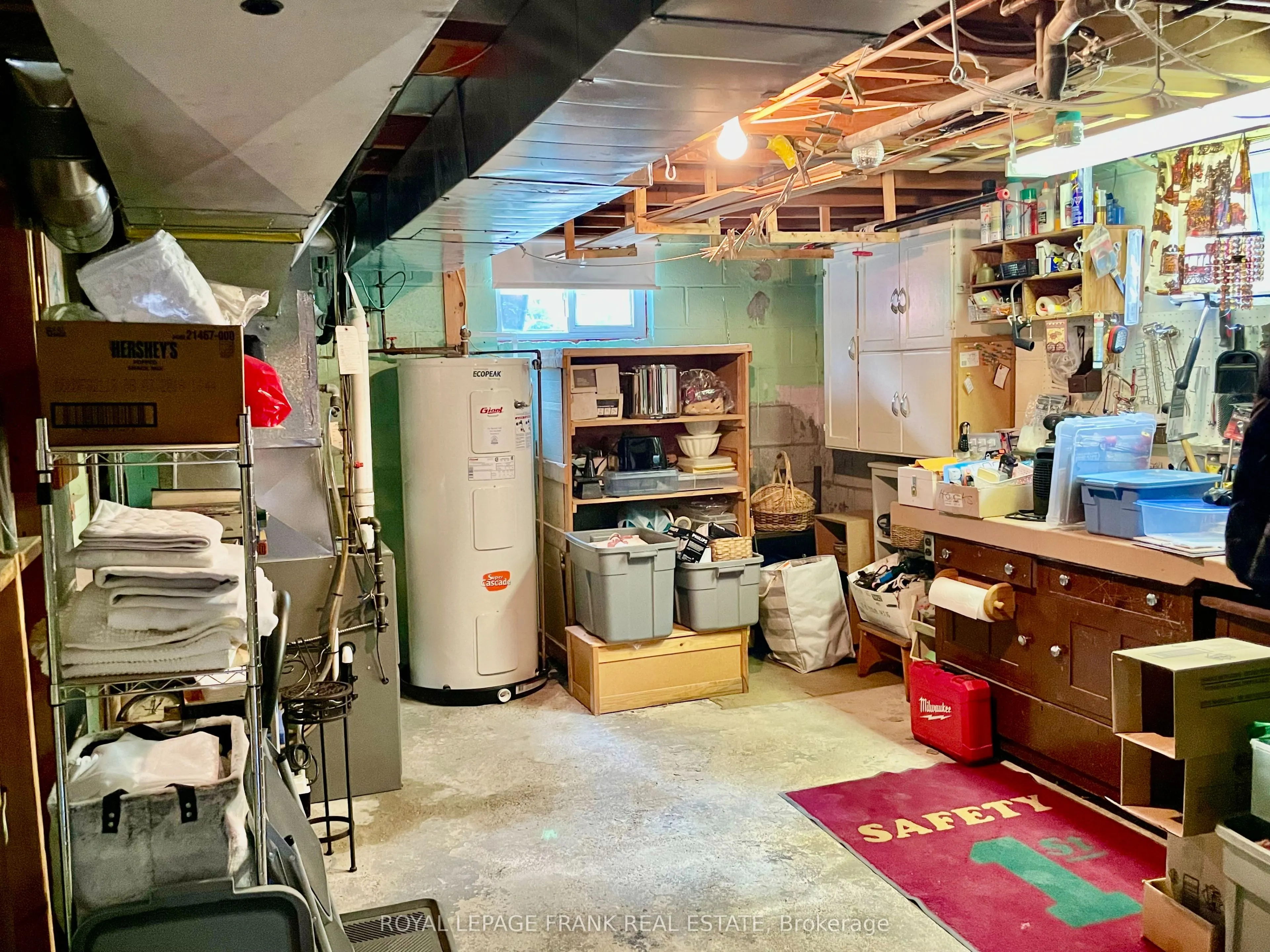 385 Bellevue Street