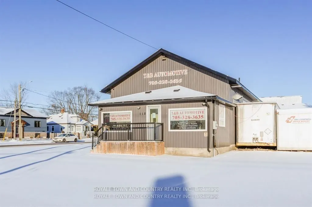 118 Queen Street N