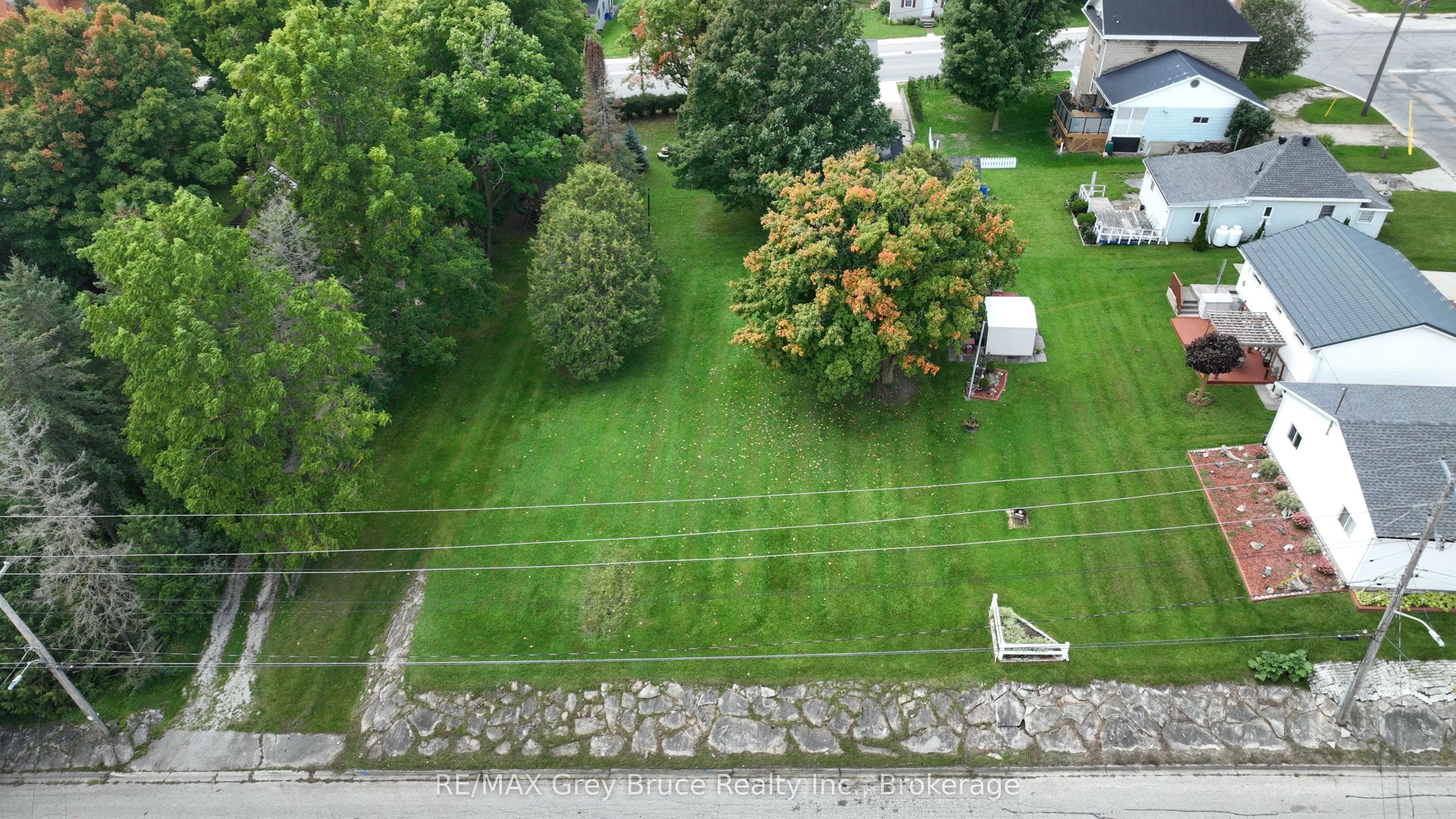 PT LOT 2 2ND Avenue