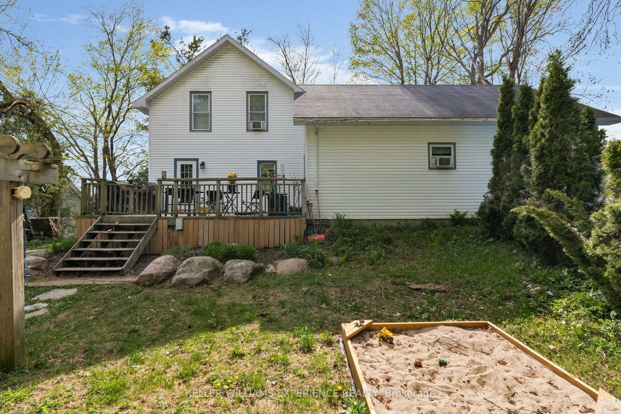 57 WOODWARD Street