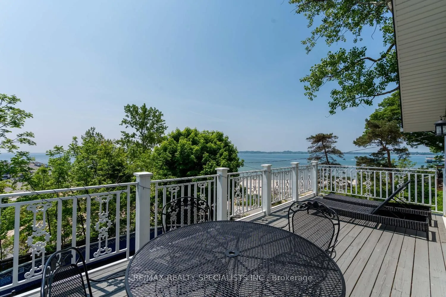 532 RIDGEWAY Road