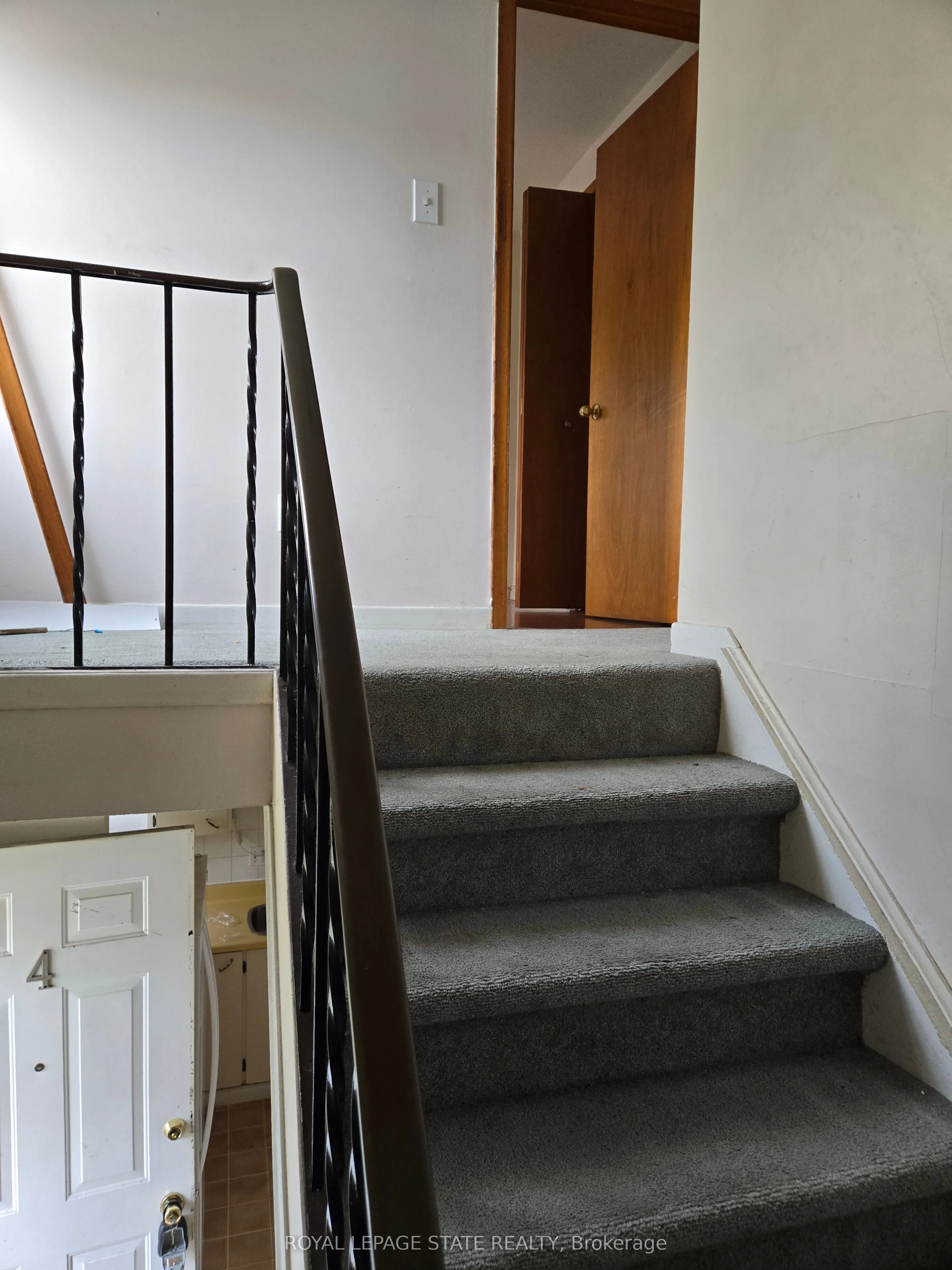 153 Limeridge Road W #4