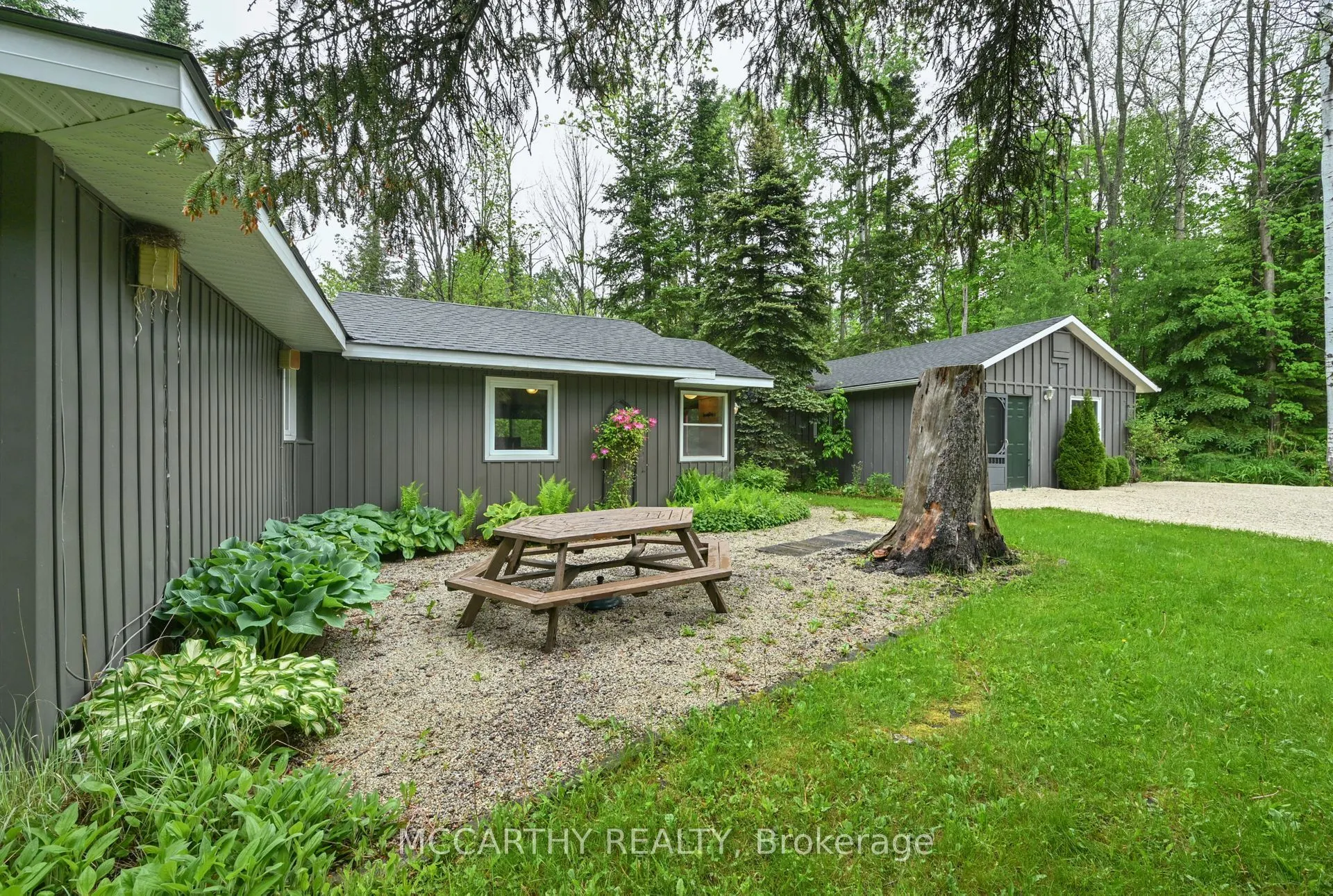 606095 River Road