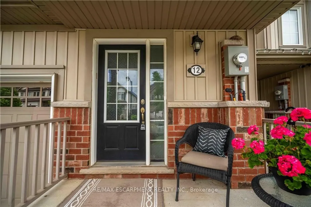 12 Lynch Crescent