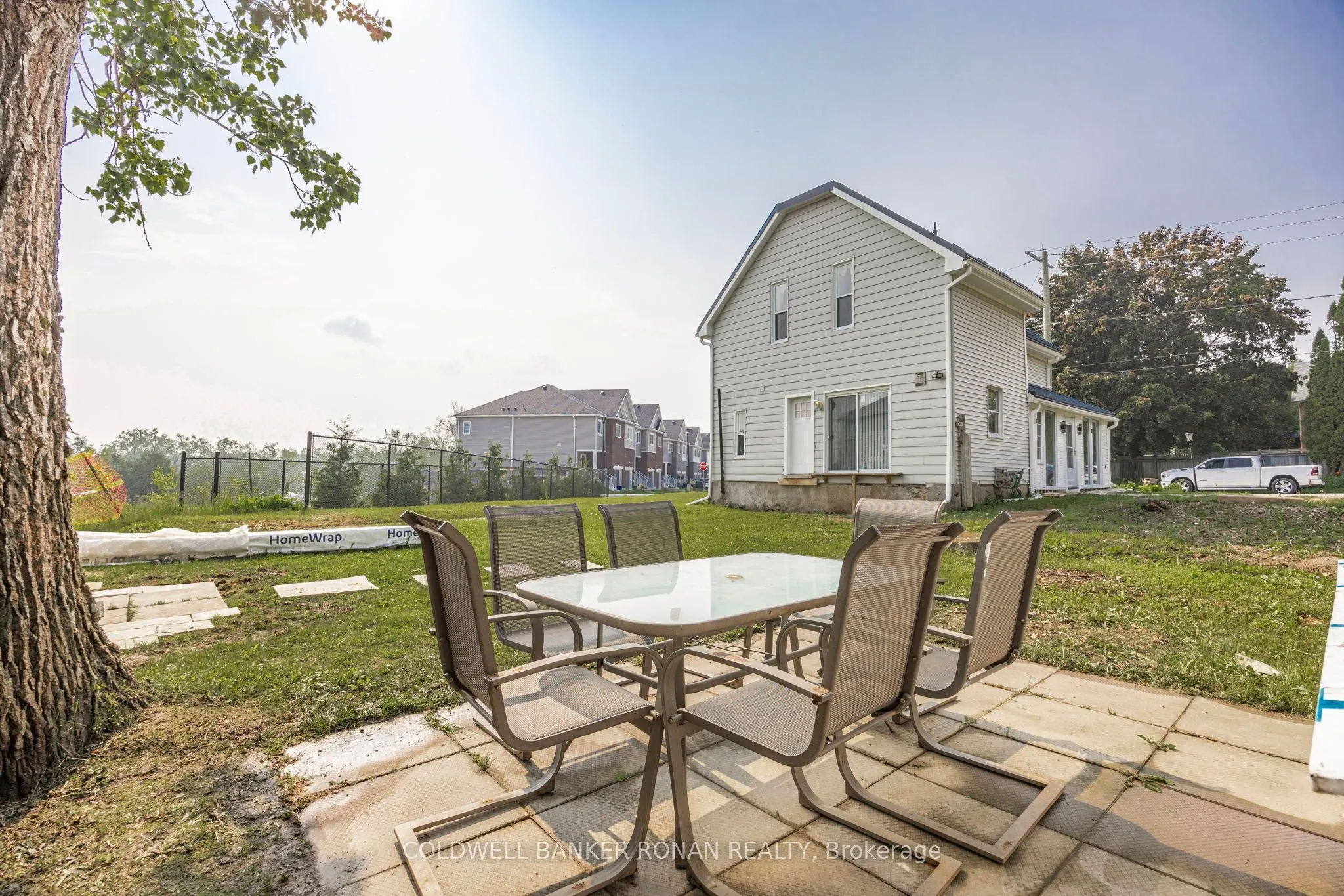 215 First Avenue W