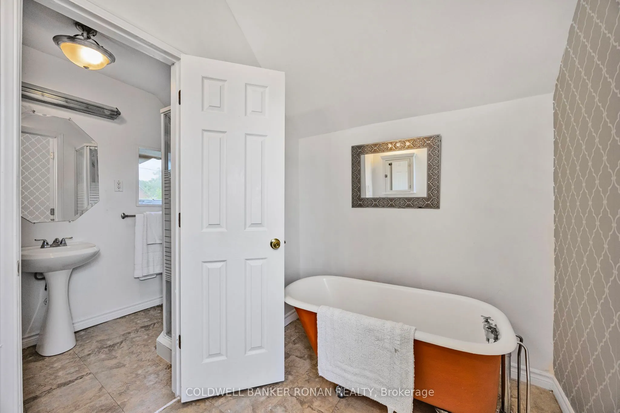 215 First Avenue W