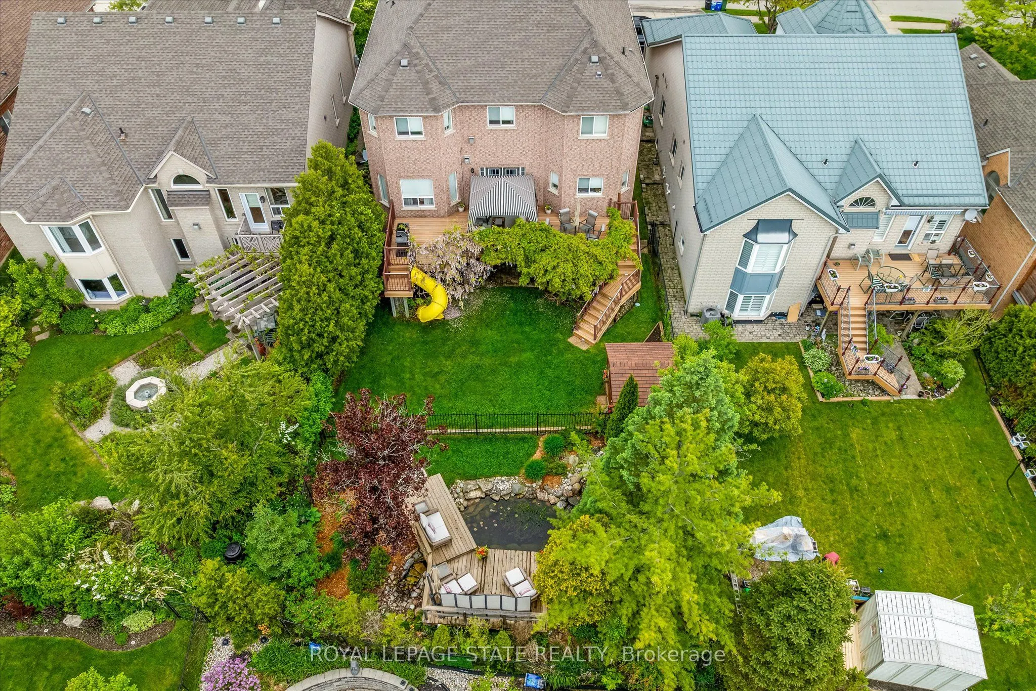 29 Gaines Avenue