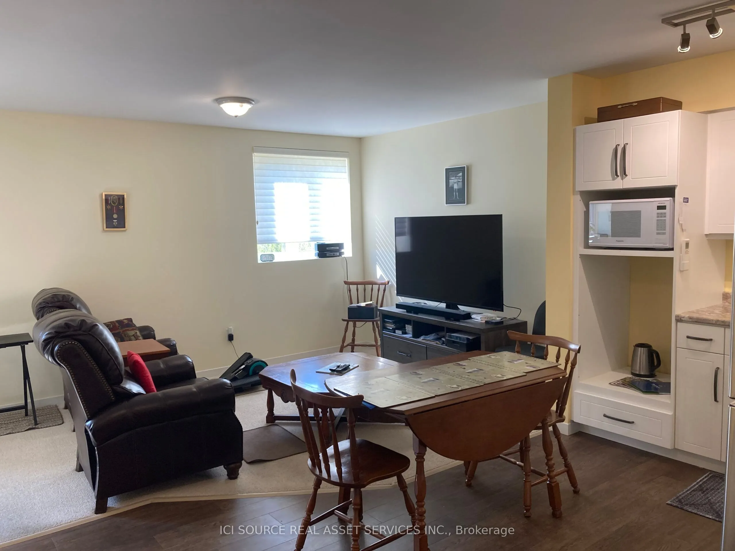 850 Alpha Street, #105