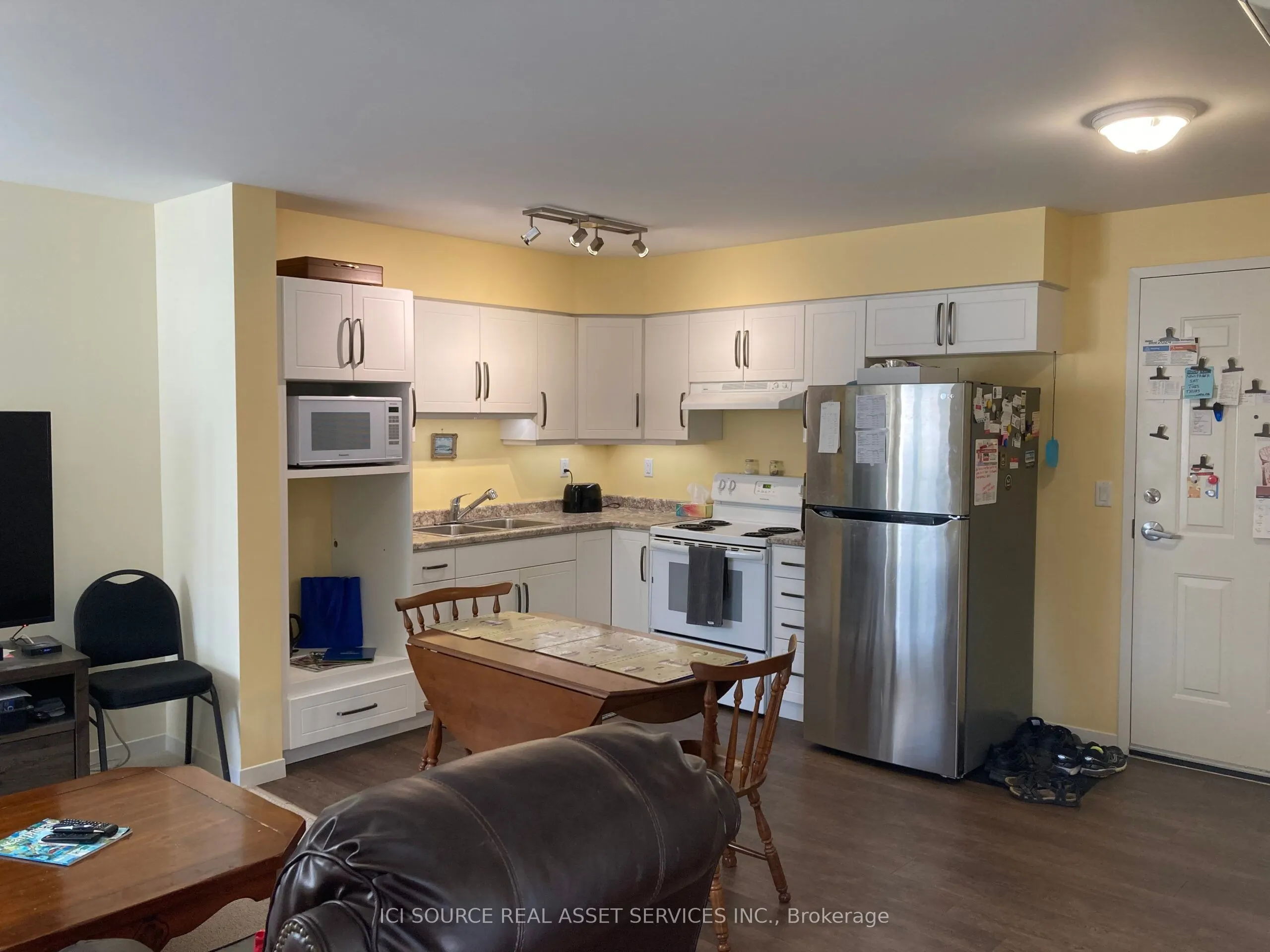 850 Alpha Street, #105