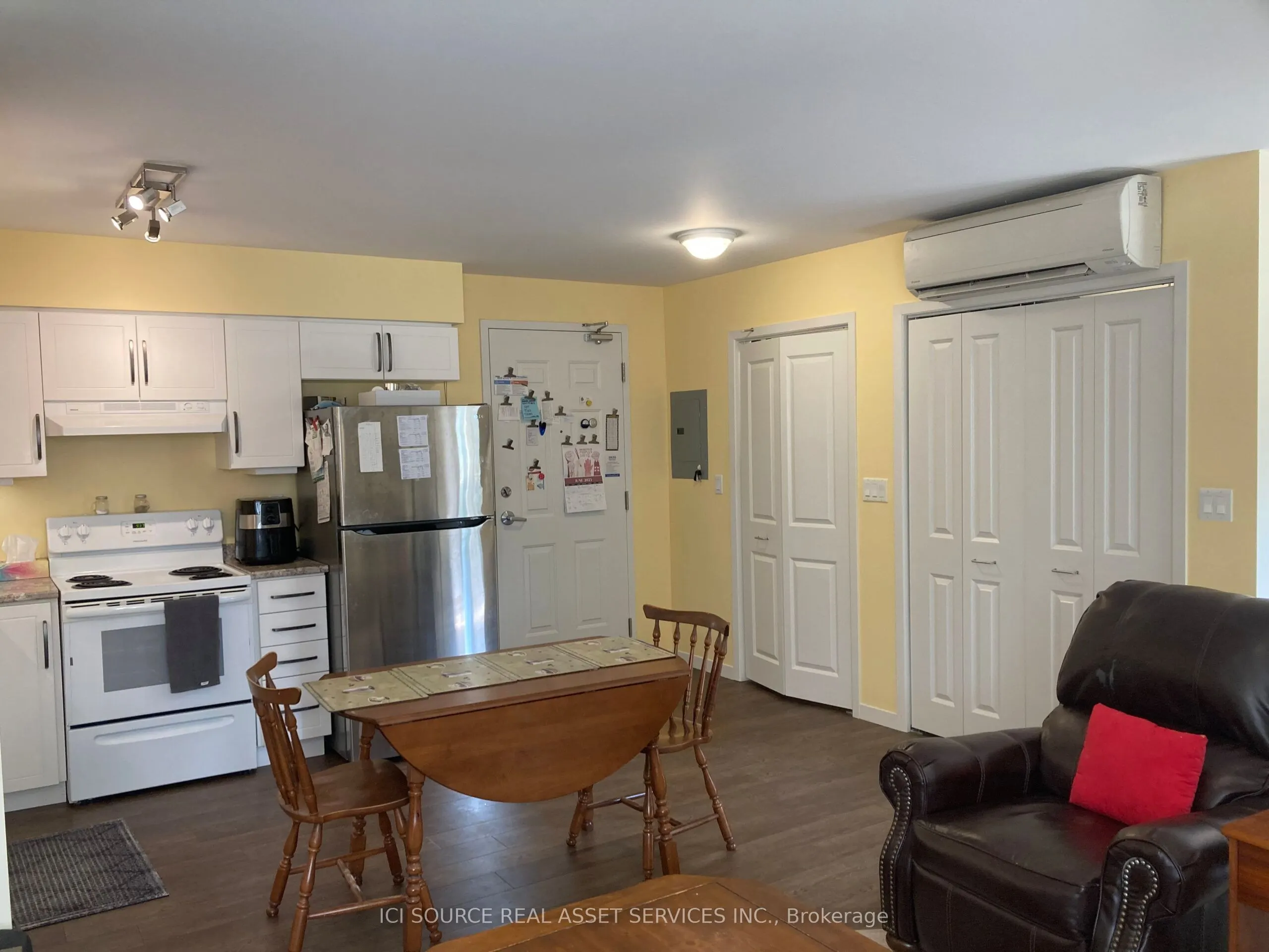 850 Alpha Street, #105